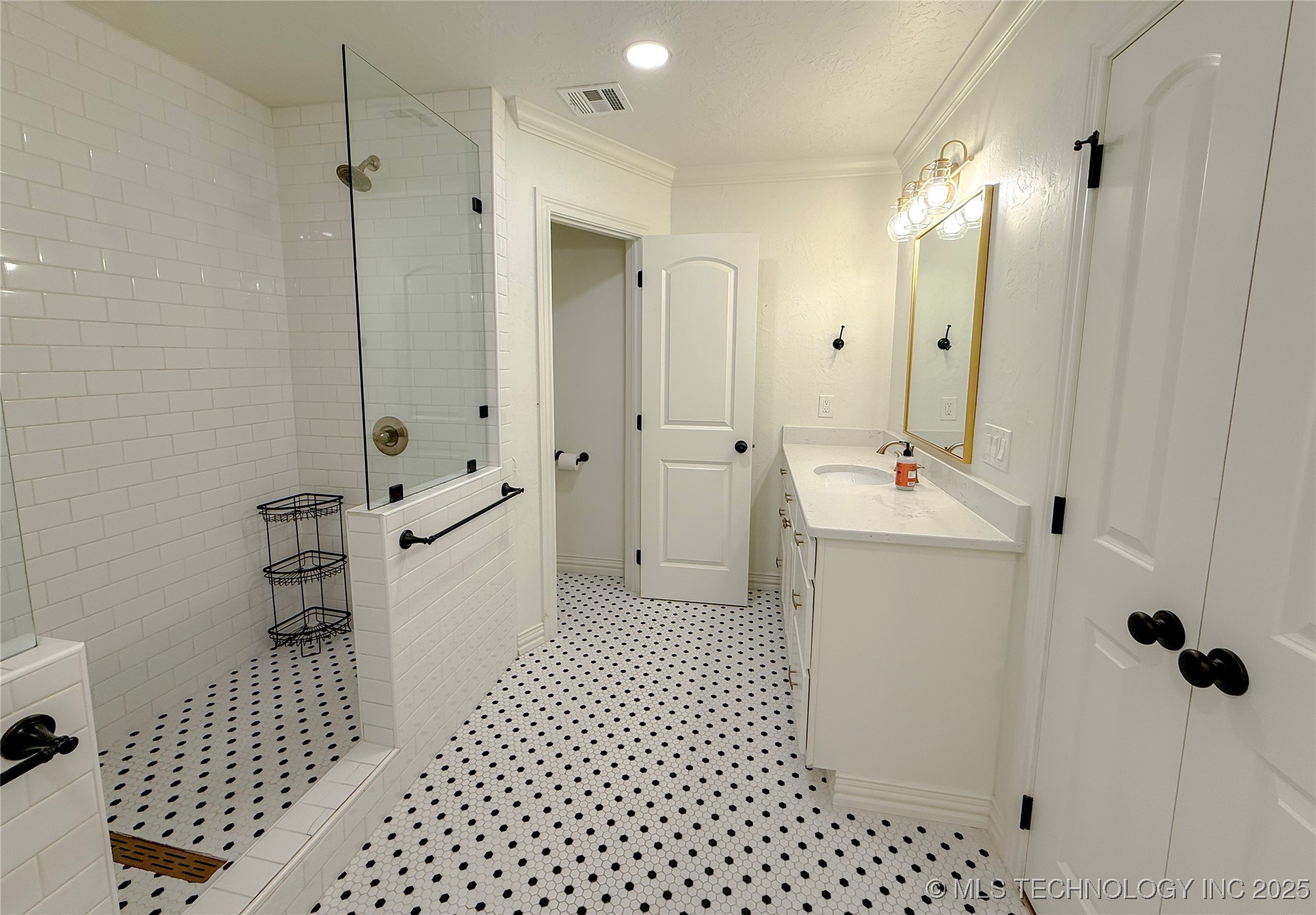 178182 N 3000 Road Property Photo 49