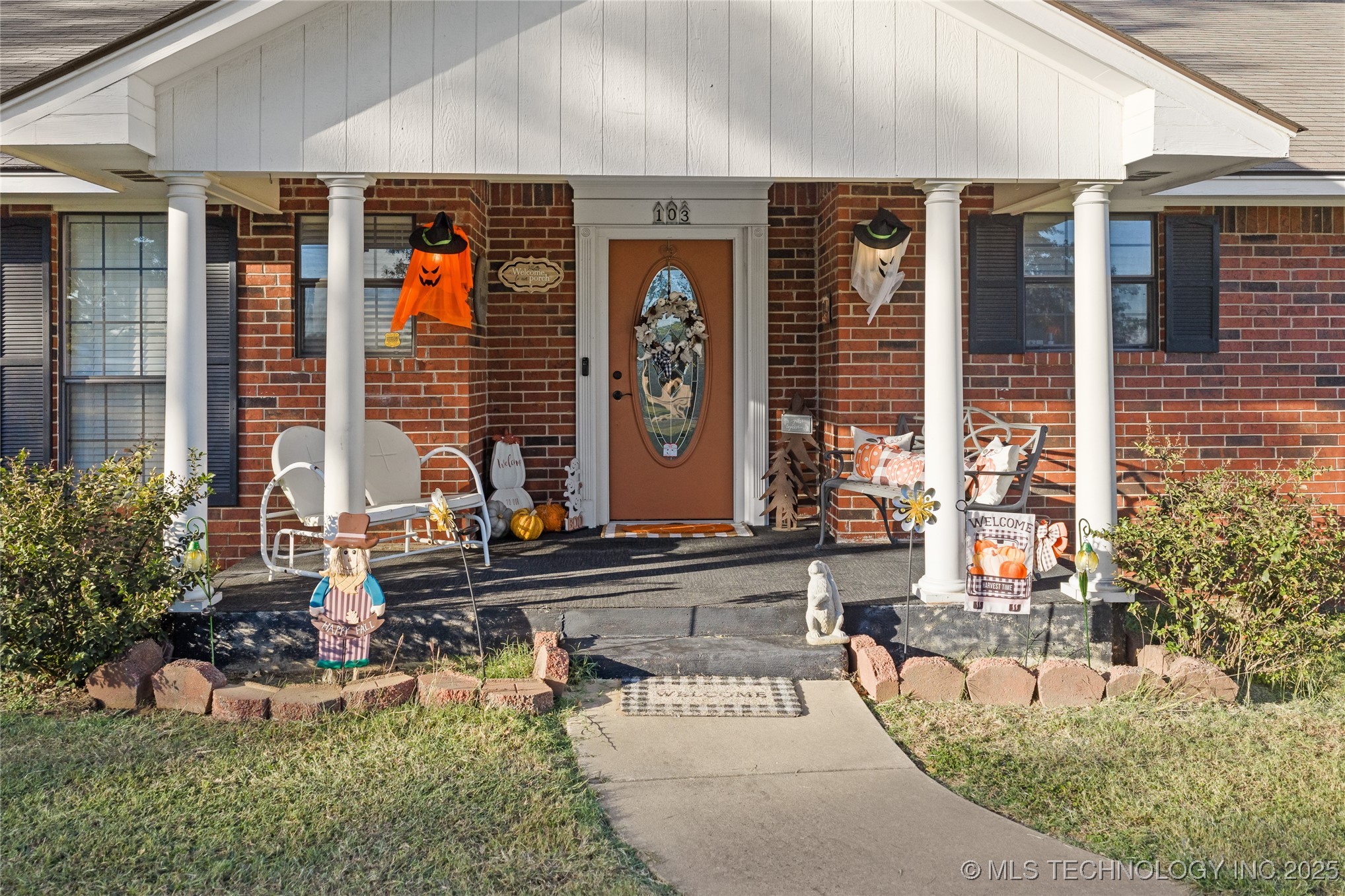 103 Lockwood Property Photo 5