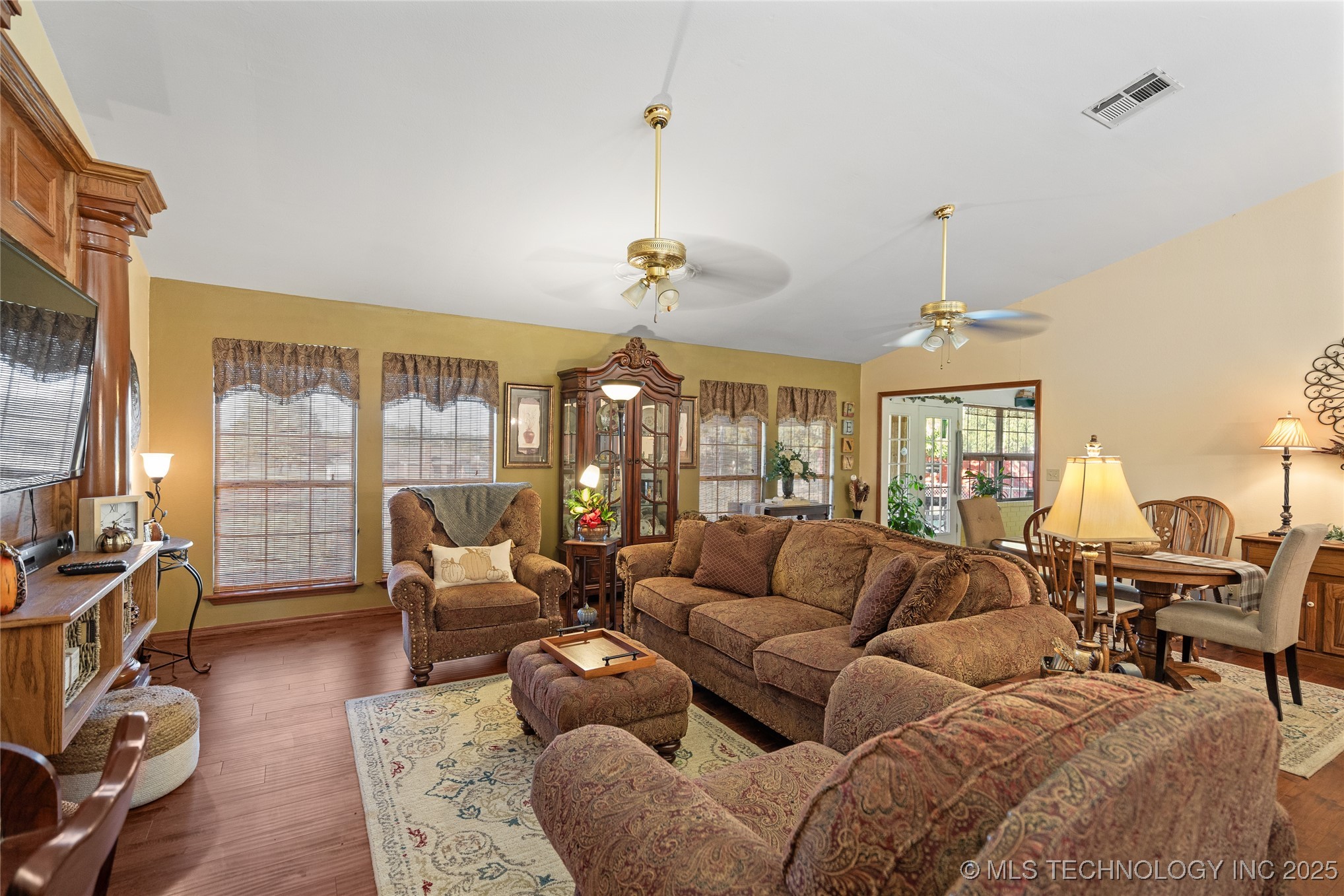 103 Lockwood Property Photo 7