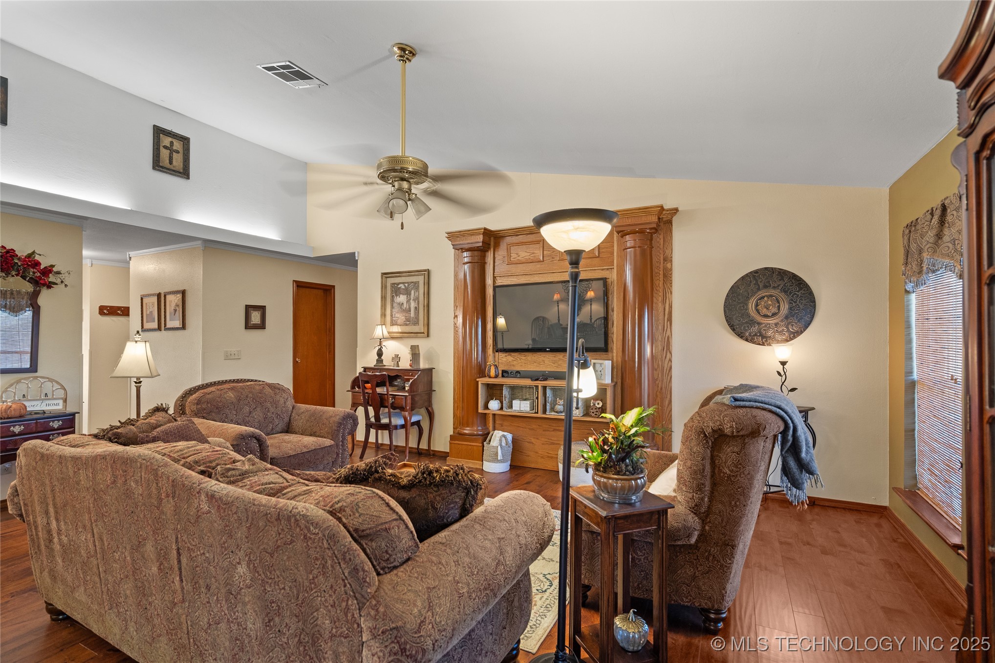 103 Lockwood Property Photo 10