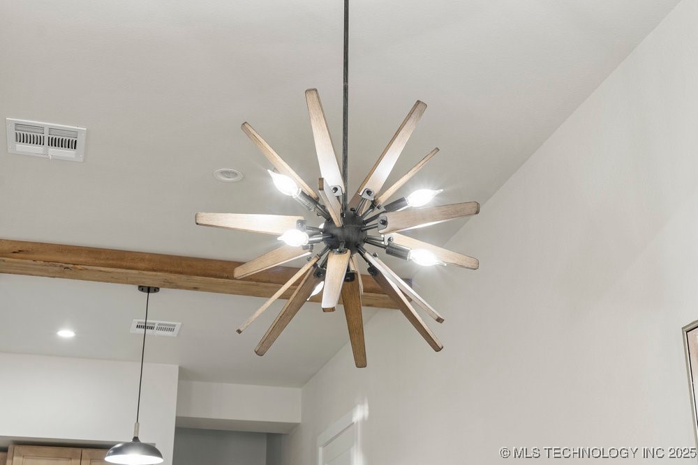 1717 W Newton Street Property Photo 10