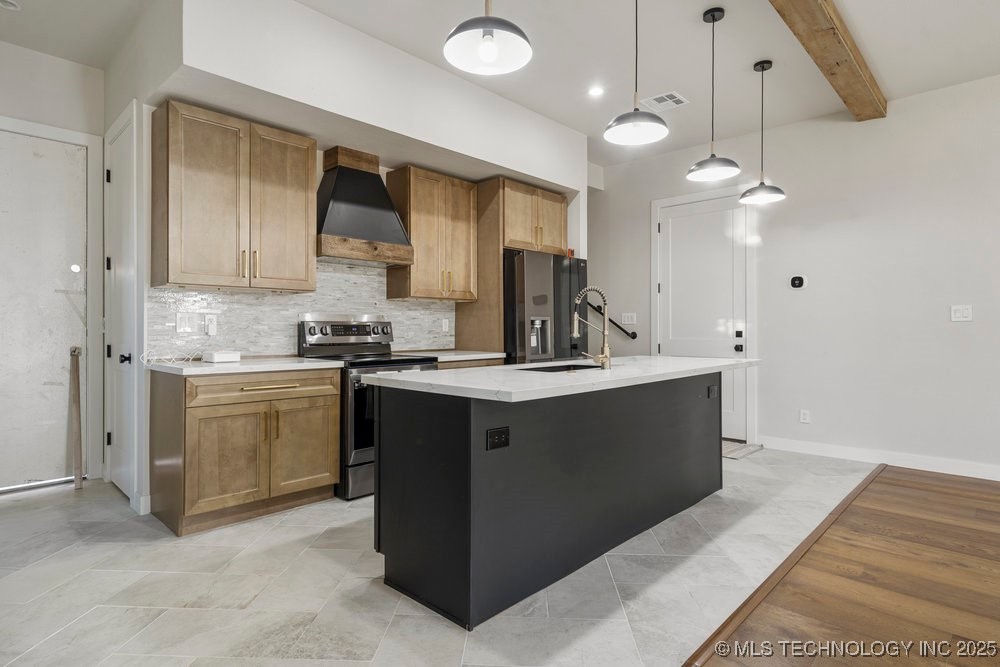 1717 W Newton Street Property Photo 13