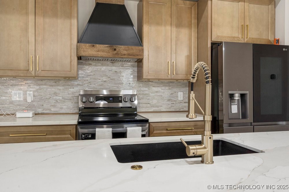 1717 W Newton Street Property Photo 18