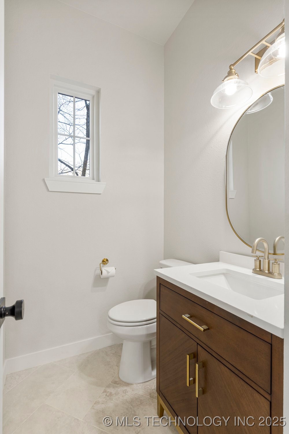 1717 W Newton Street Property Photo 23