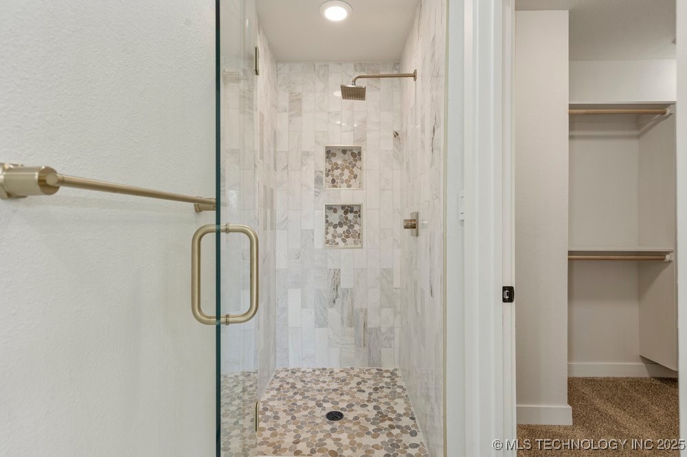 1717 W Newton Street Property Photo 36