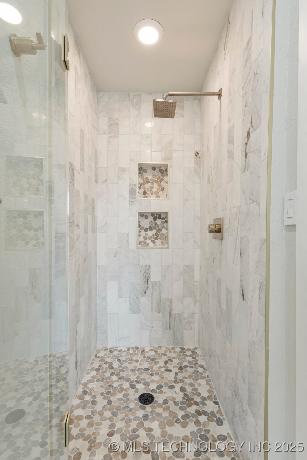 1717 W Newton Street Property Photo 37