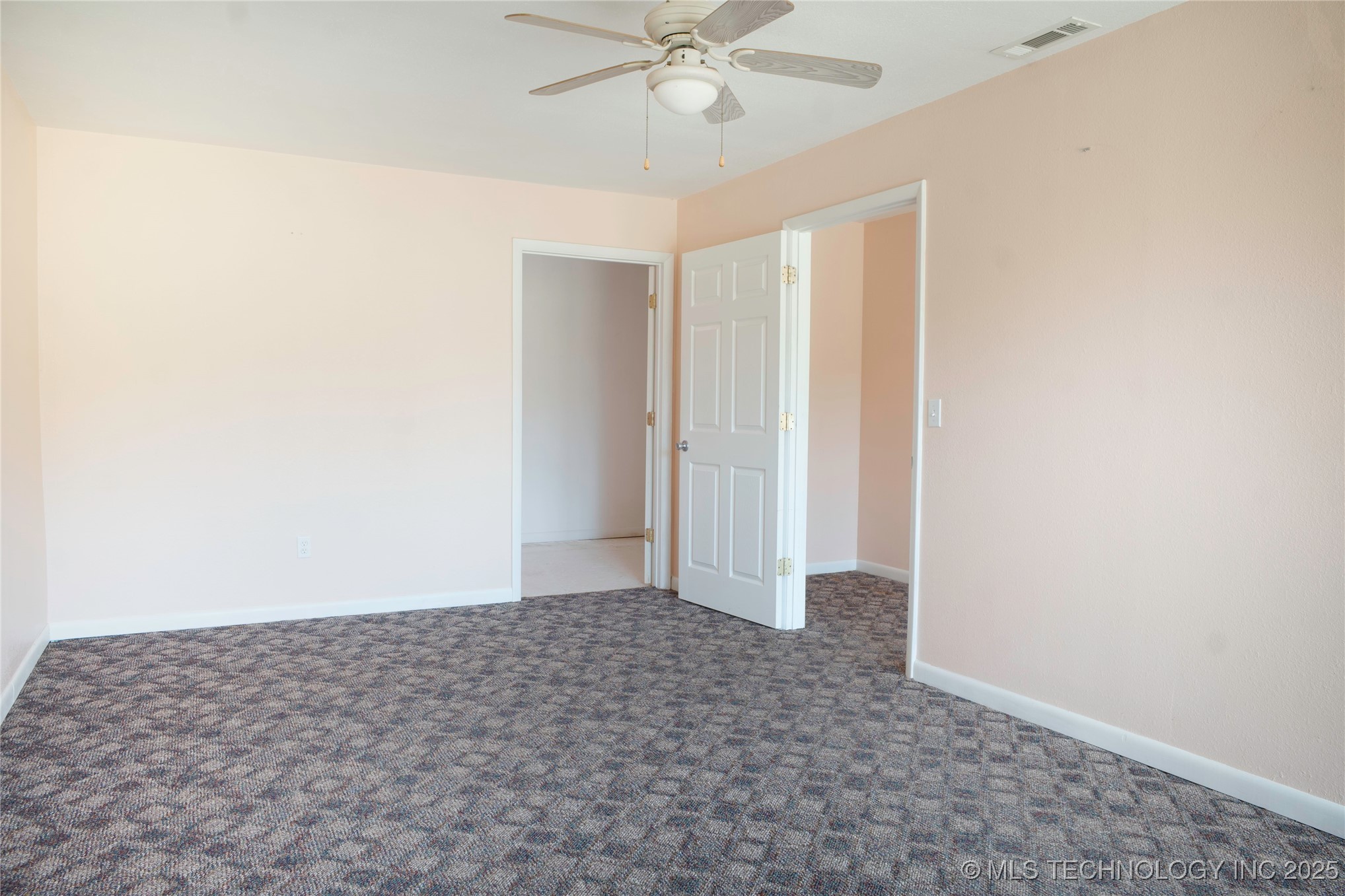 467875 Highway 62 Property Photo 28