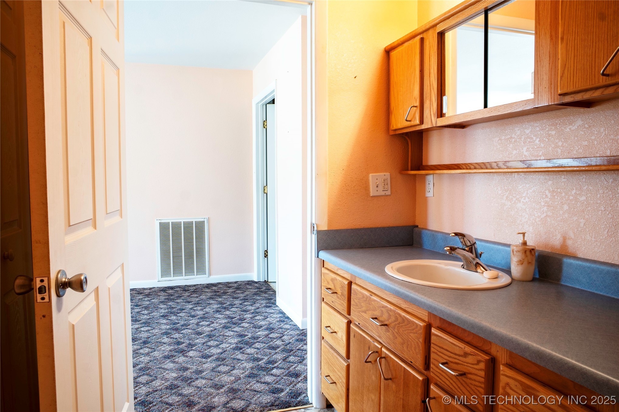 467875 Highway 62 Property Photo 33