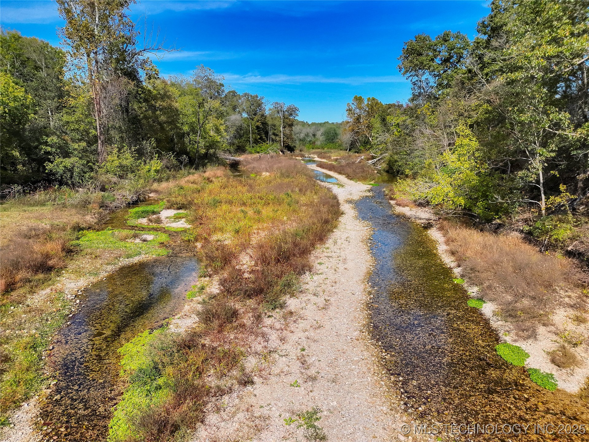 467875 Highway 62 Property Photo 47