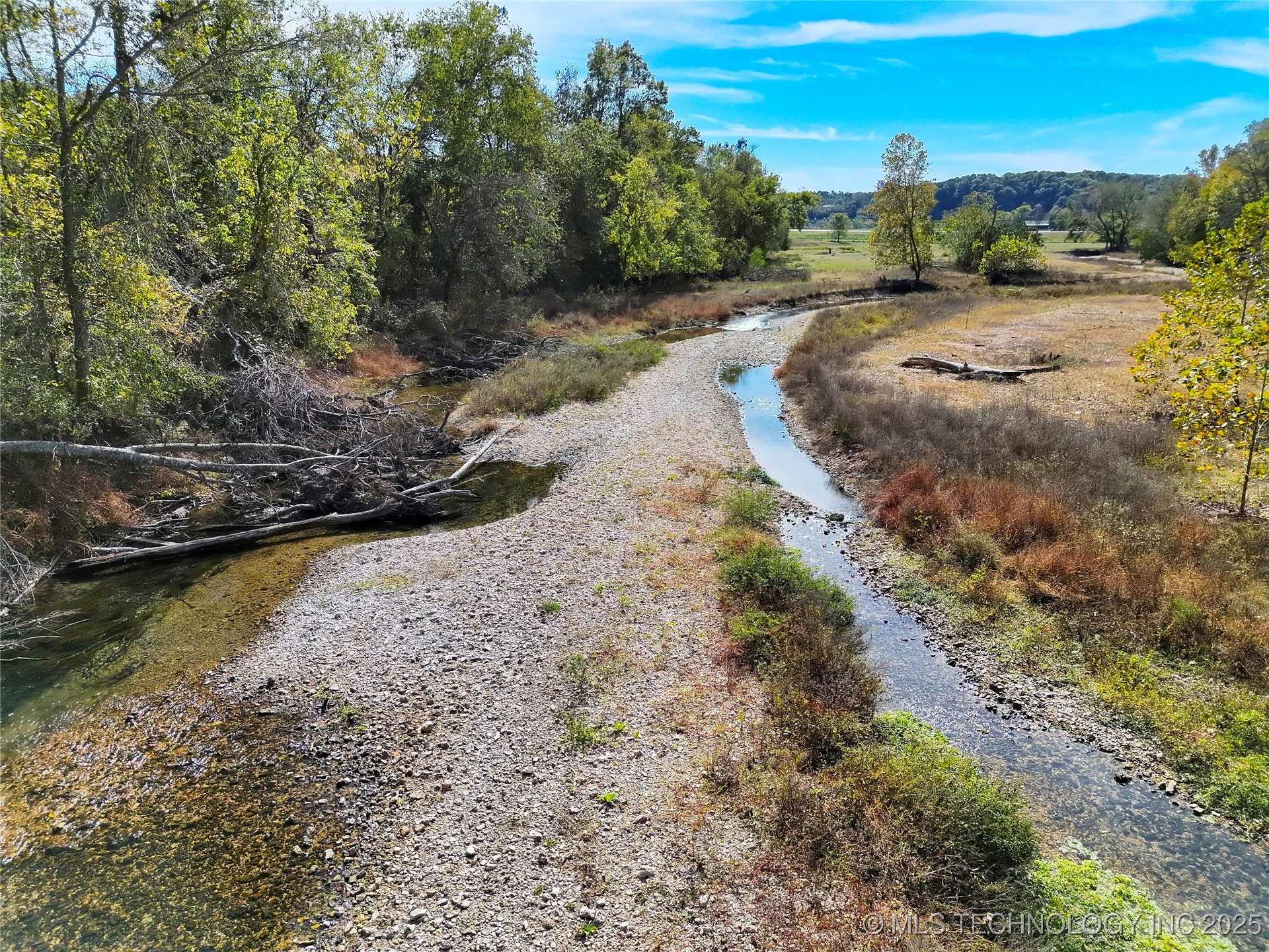 467875 Highway 62 Property Photo 48