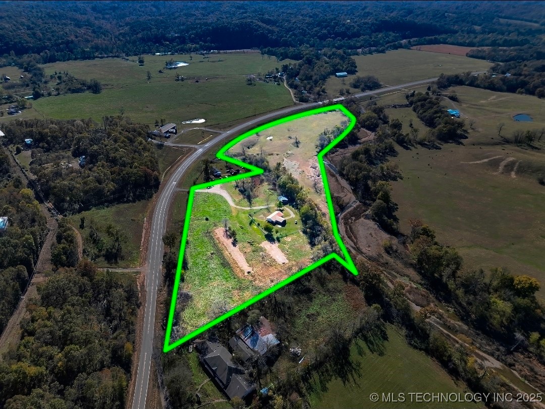 467875 Highway 62 Property Photo 56