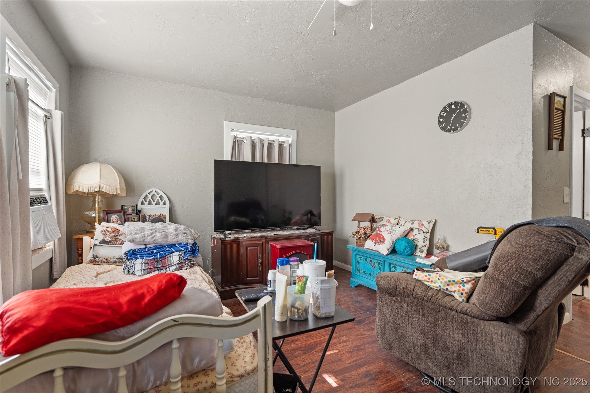 2394 Texas Street Property Photo 7