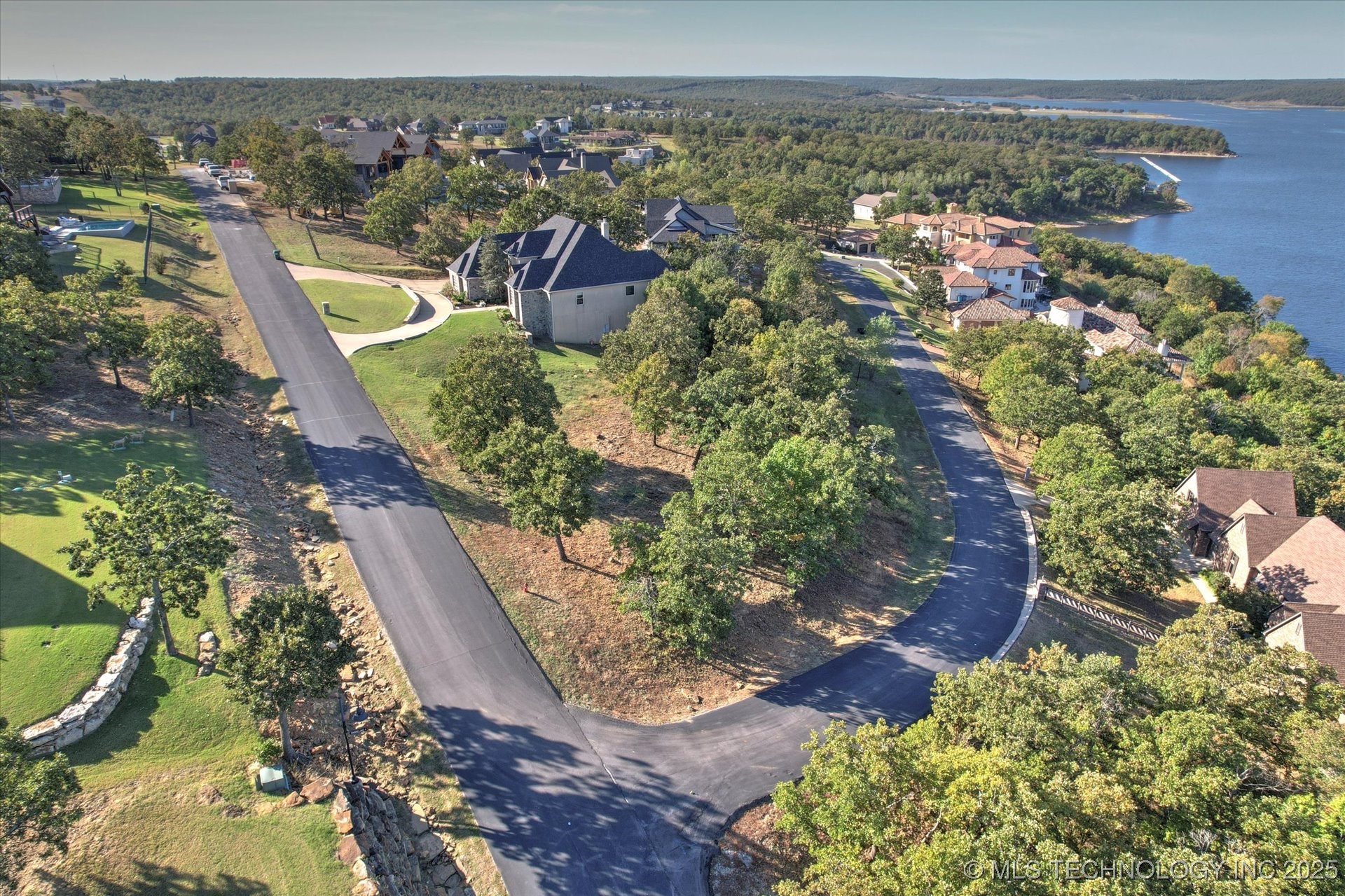 1 Lakeview Road Property Photo 1