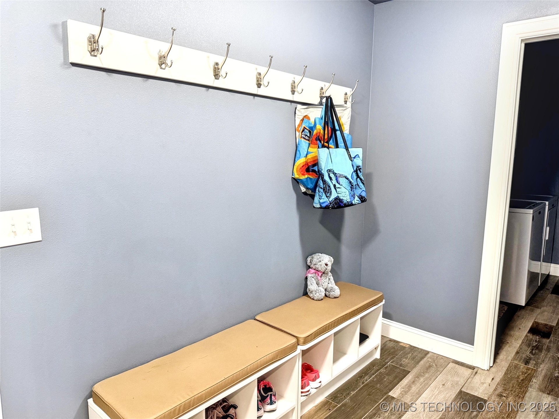 4236 Highland Drive Property Photo 20