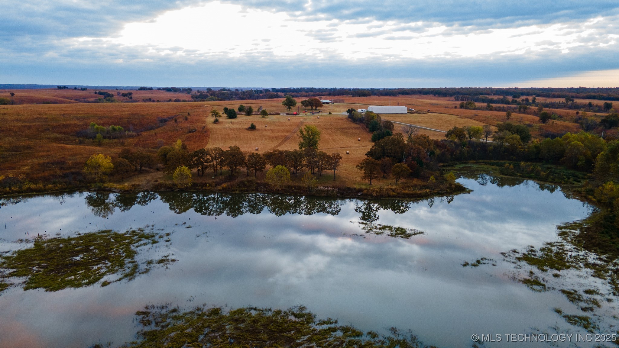33215 W 56th Street S Property Photo 1