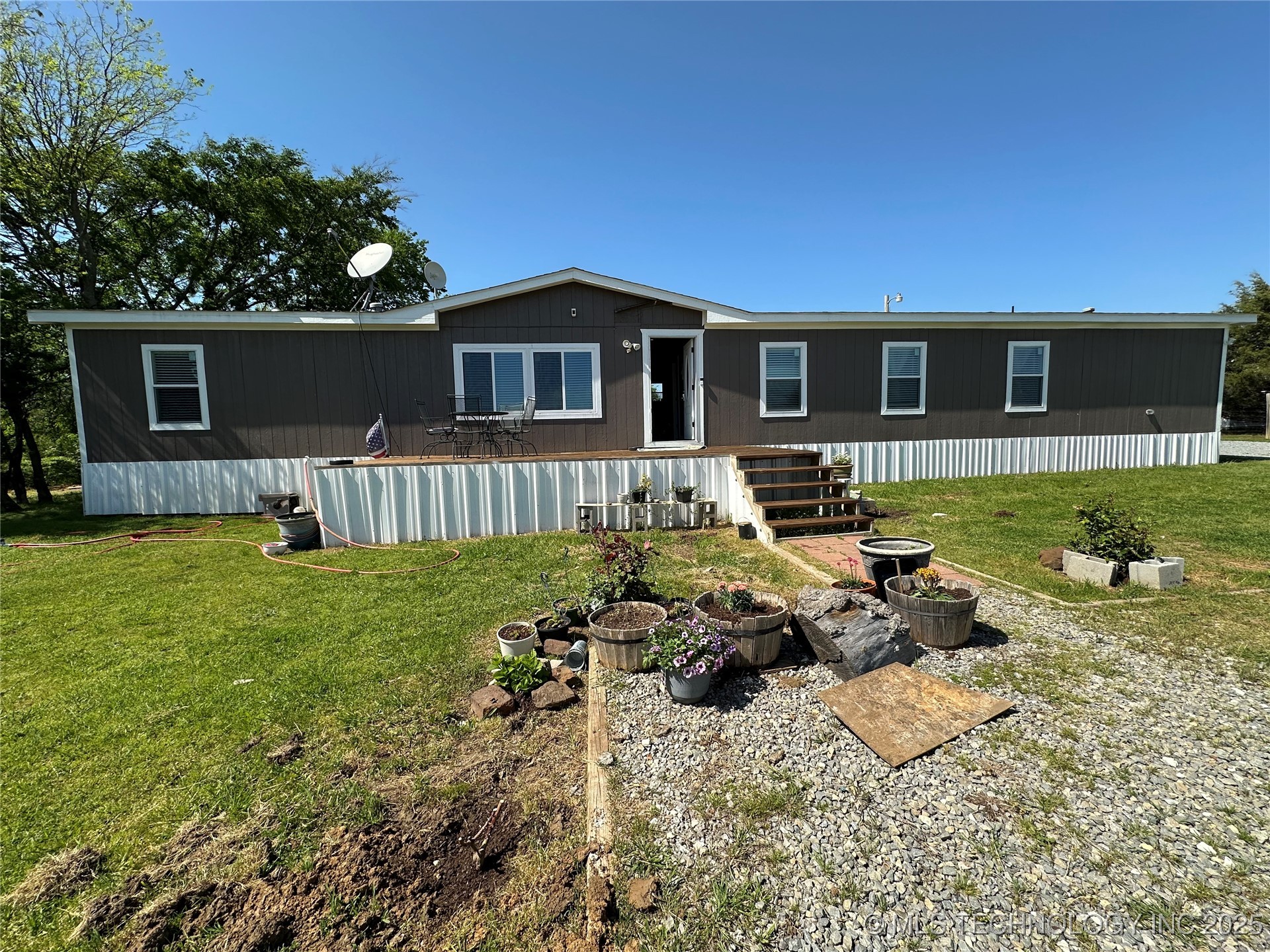 238 Posey Property Photo 2