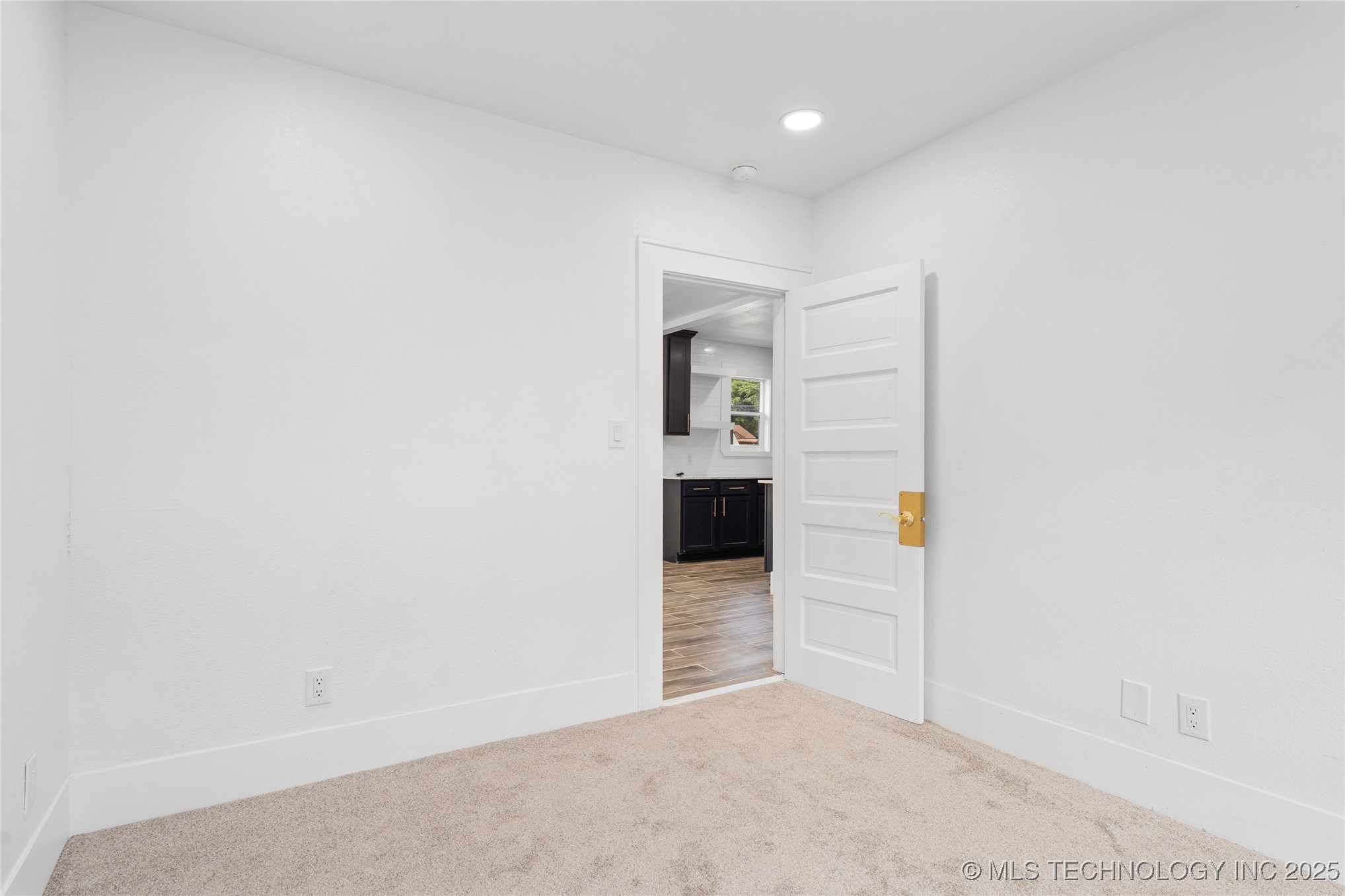 1317 3rd Avenue Sw Property Photo 9