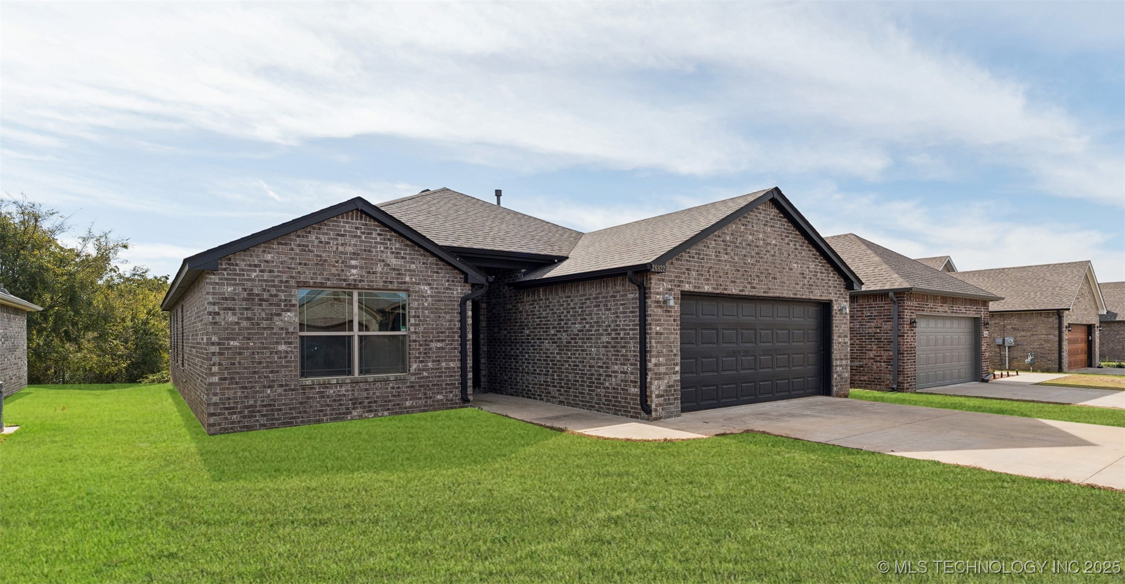 26822 E 143rd Street S Property Photo 2