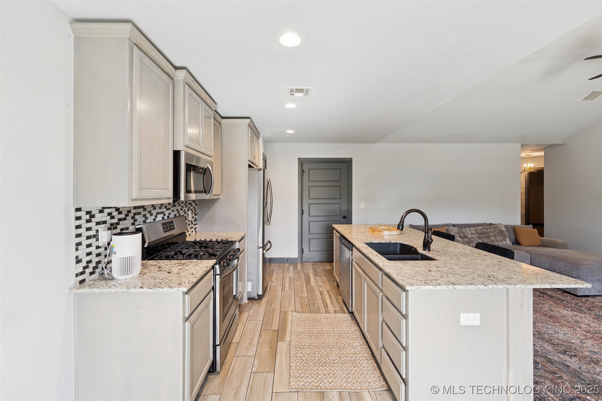 26822 E 143rd Street S Property Photo 7