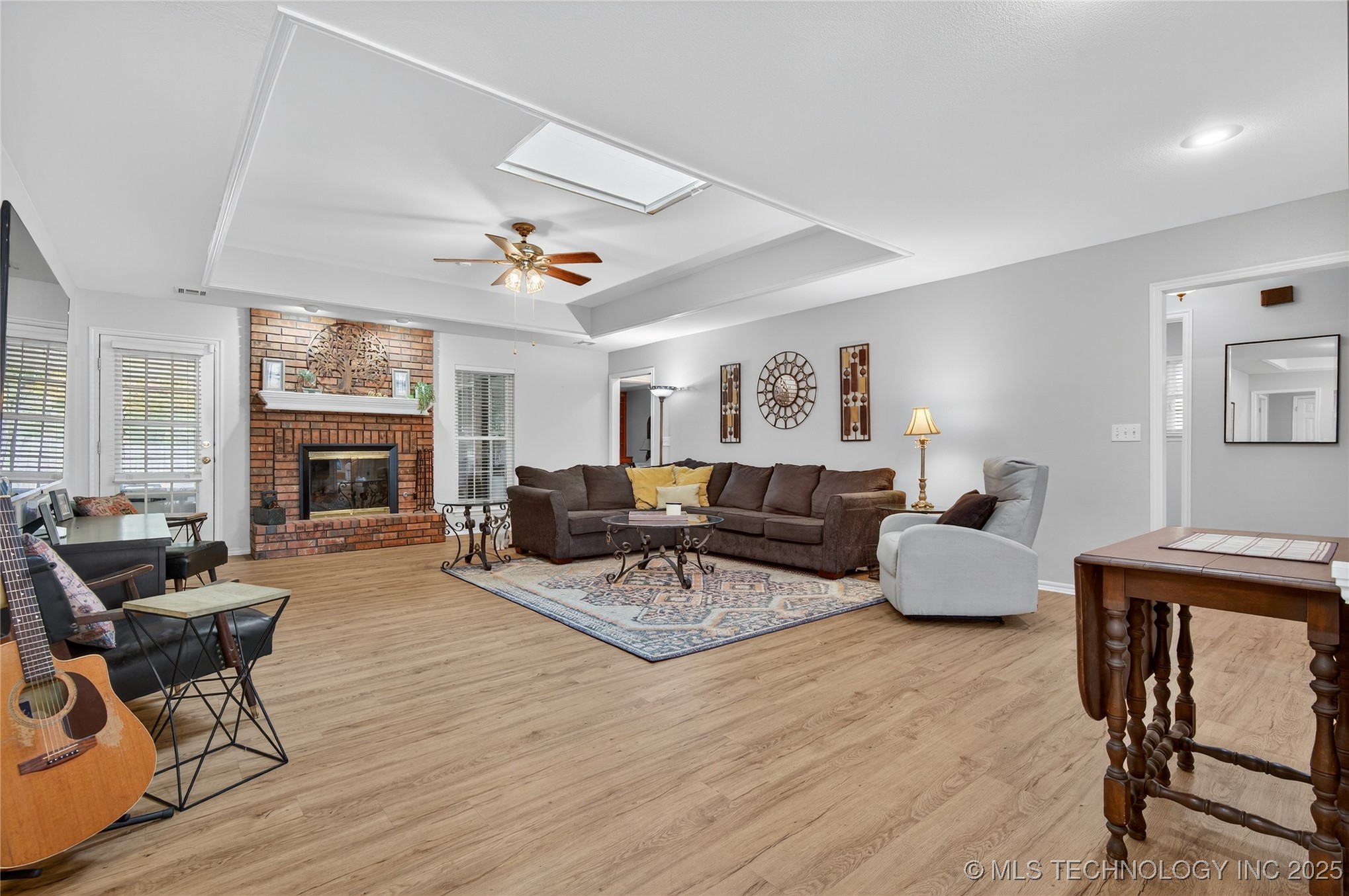 1935 Putnam Drive Property Photo 3