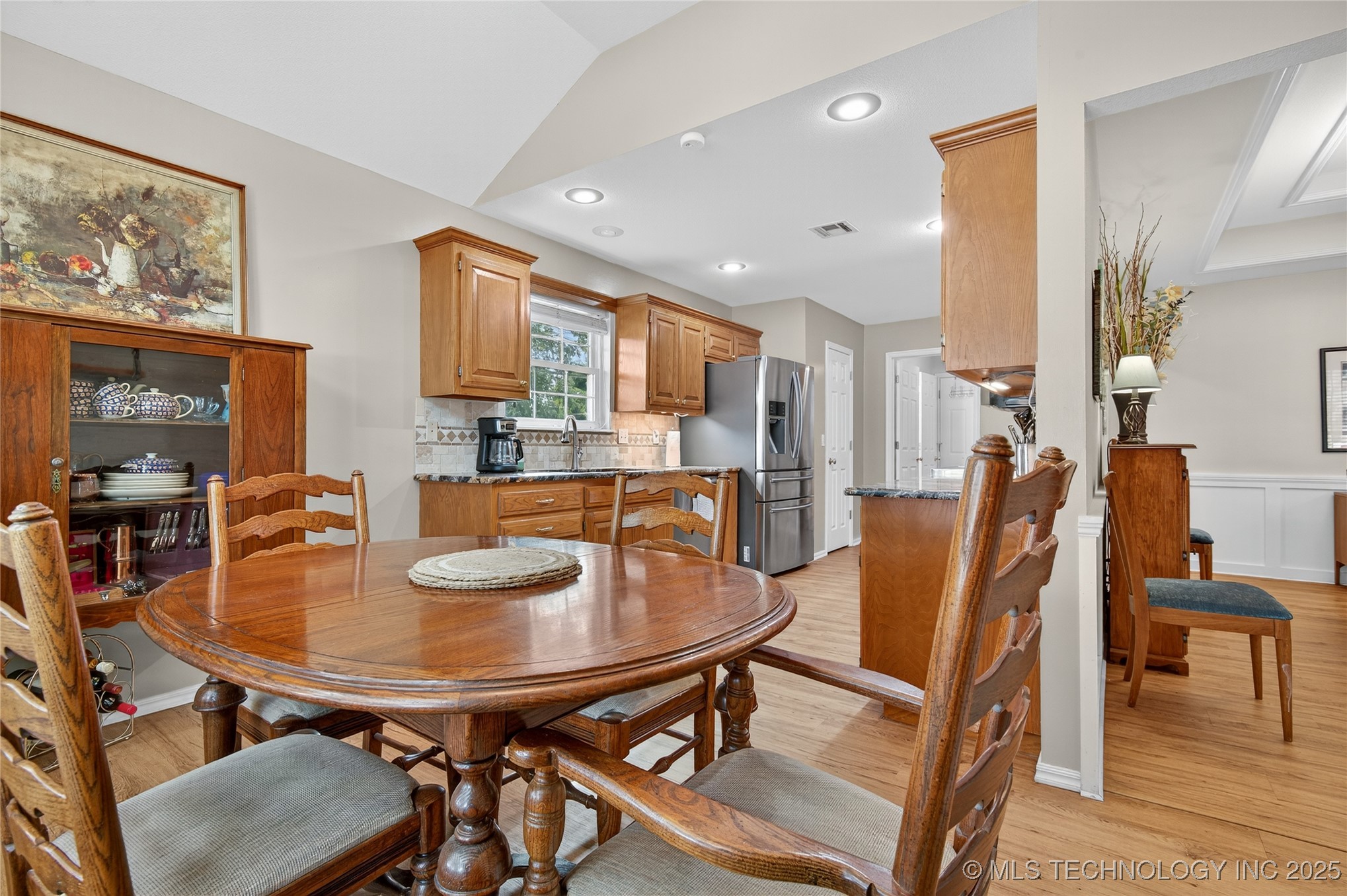 1935 Putnam Drive Property Photo 12