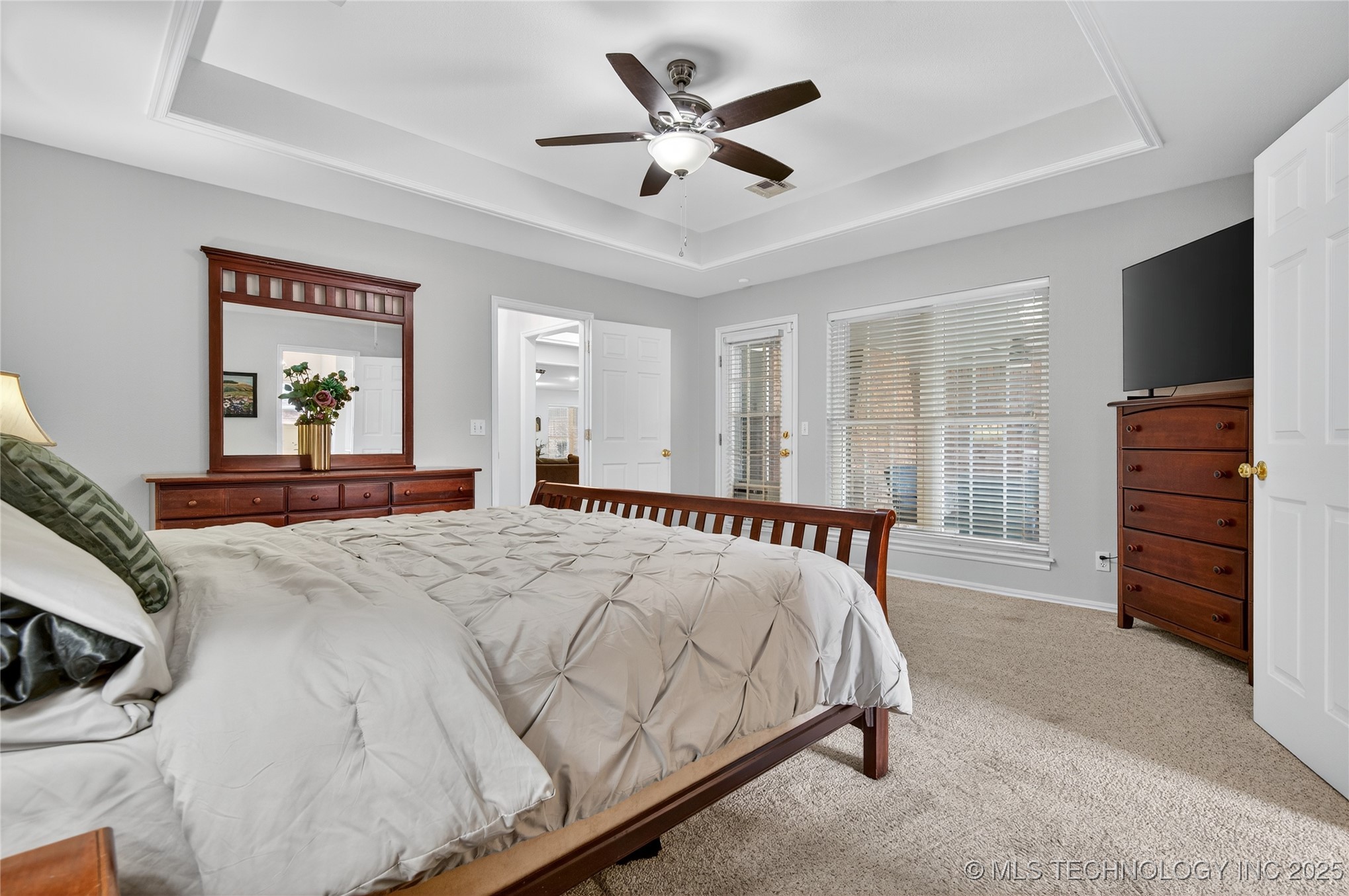 1935 Putnam Drive Property Photo 16