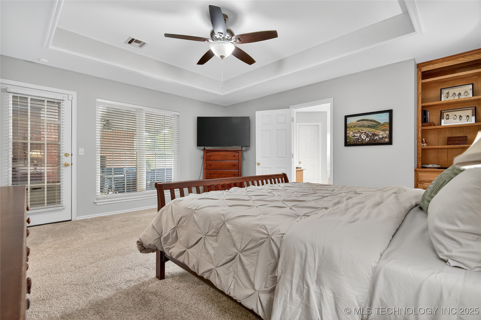 1935 Putnam Drive Property Photo 17