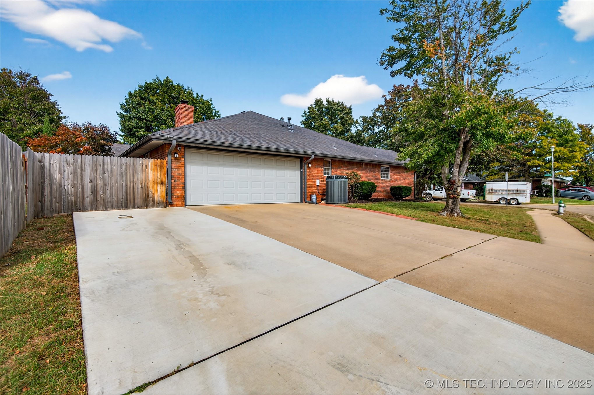1935 Putnam Drive Property Photo 30