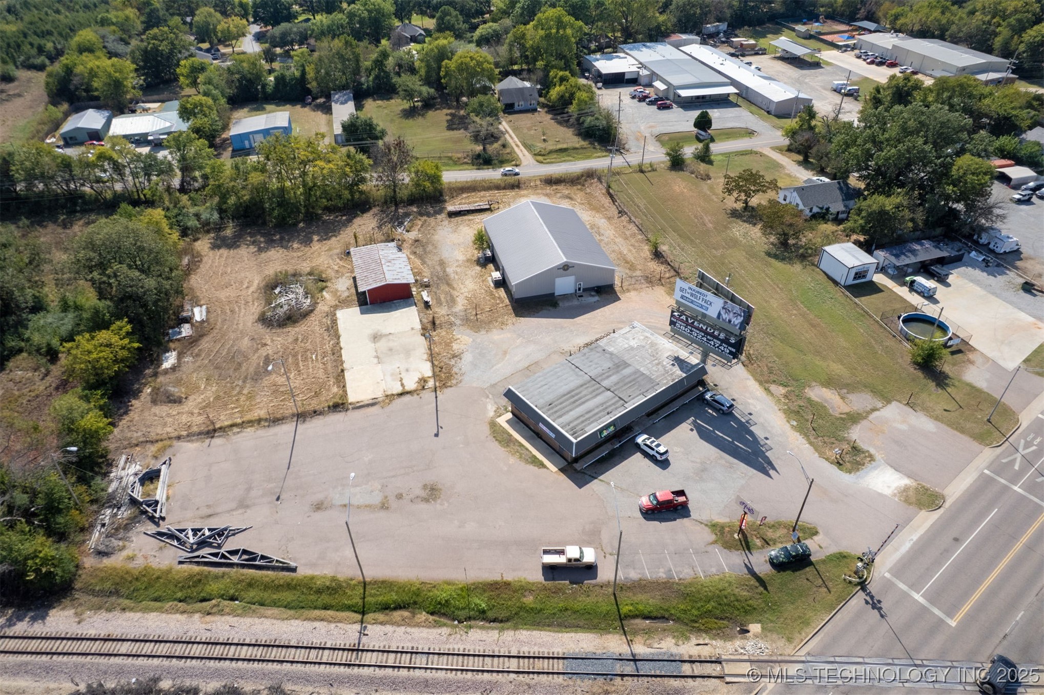 3315 W Main Property Photo 18