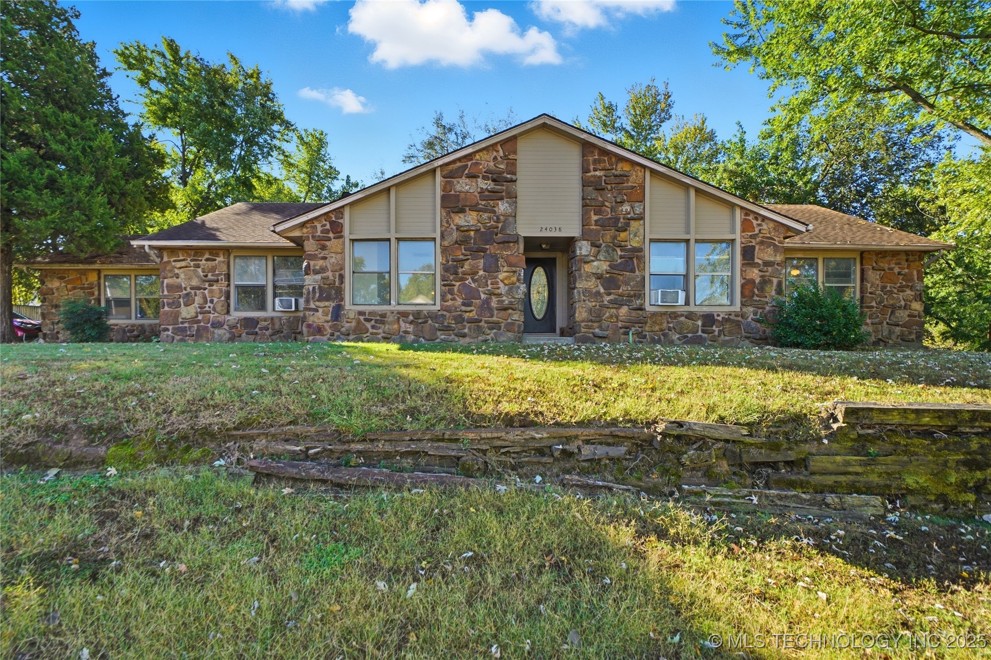 24038 E Lamb Terrace Property Photo 1
