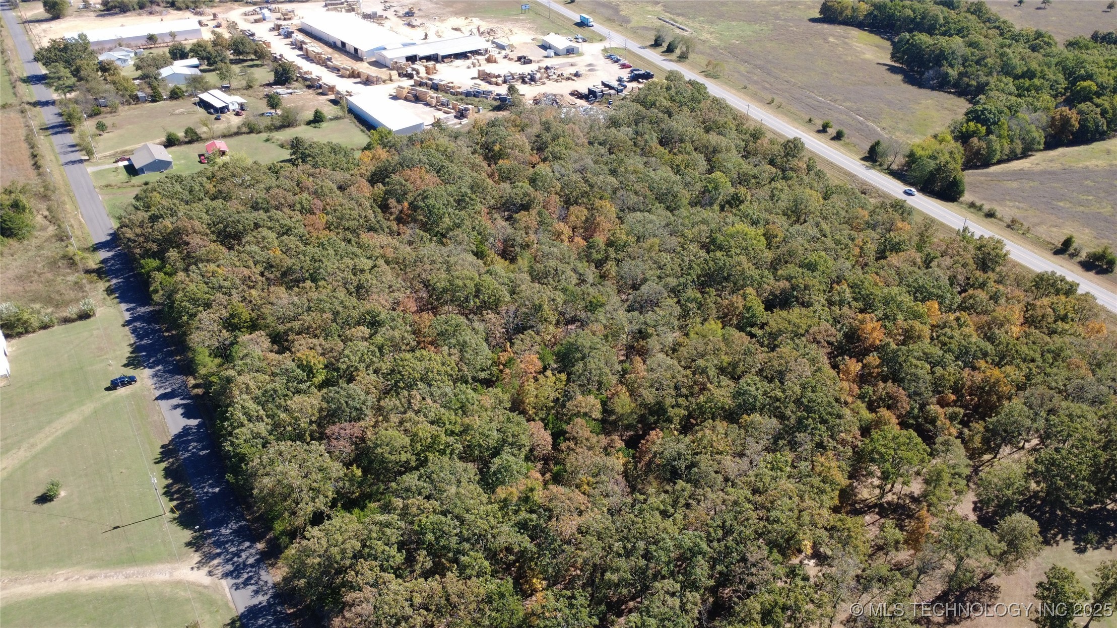 461685 E 770 Road Property Photo 11