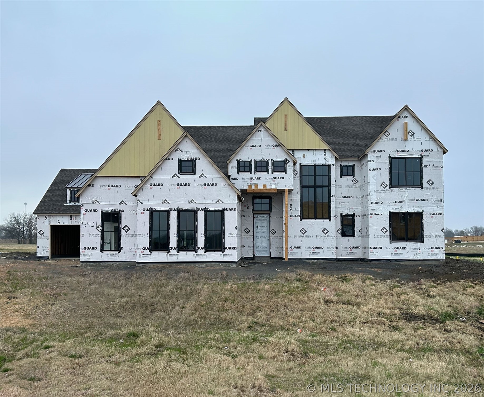 5421 E 175th Street S Property Photo 1