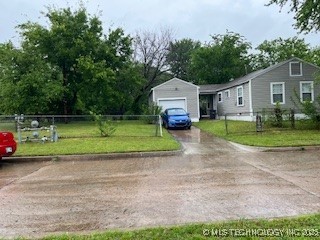 4604 N Boston Place Property Photo 2