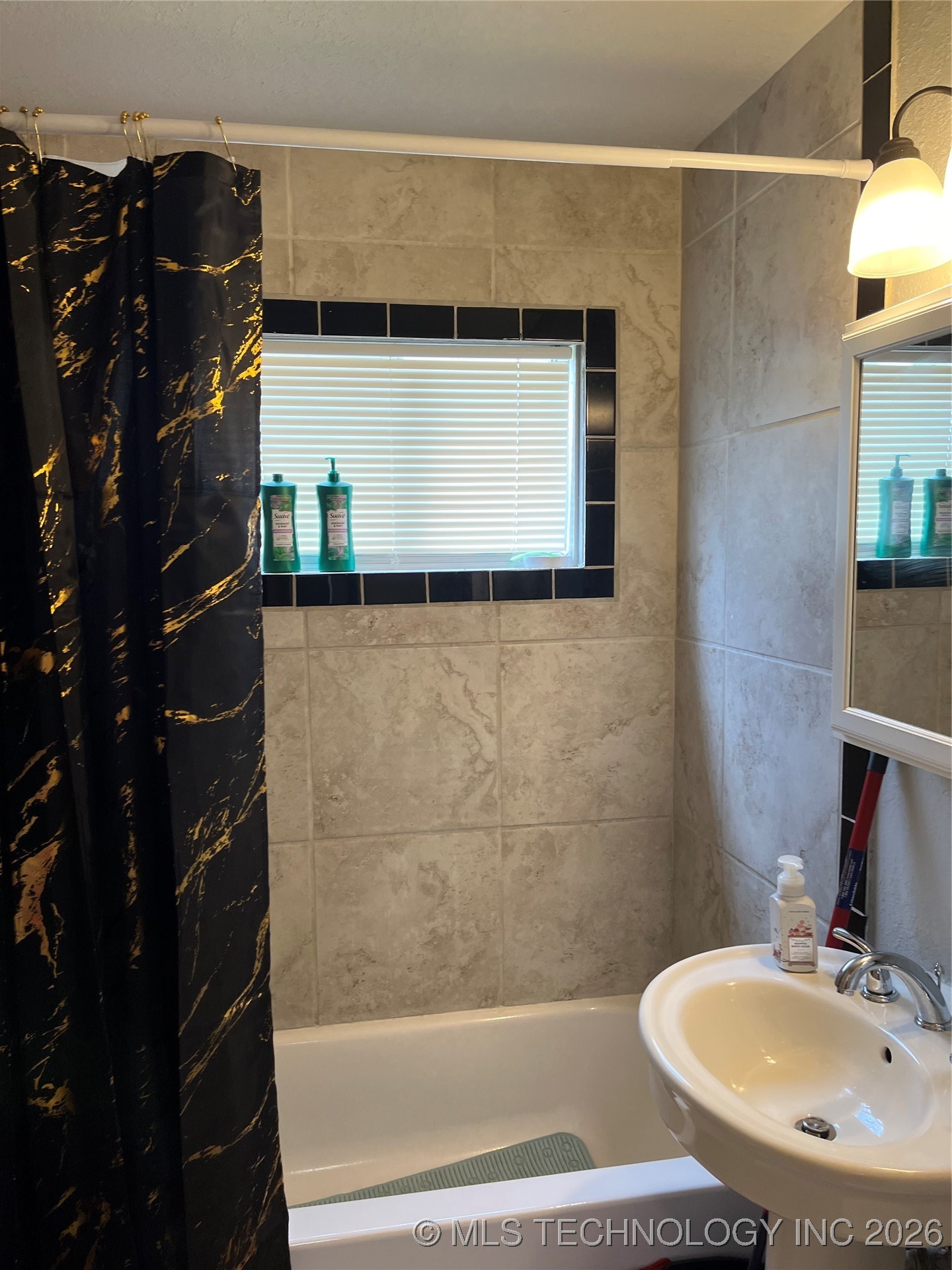 4604 N Boston Place Property Photo 9