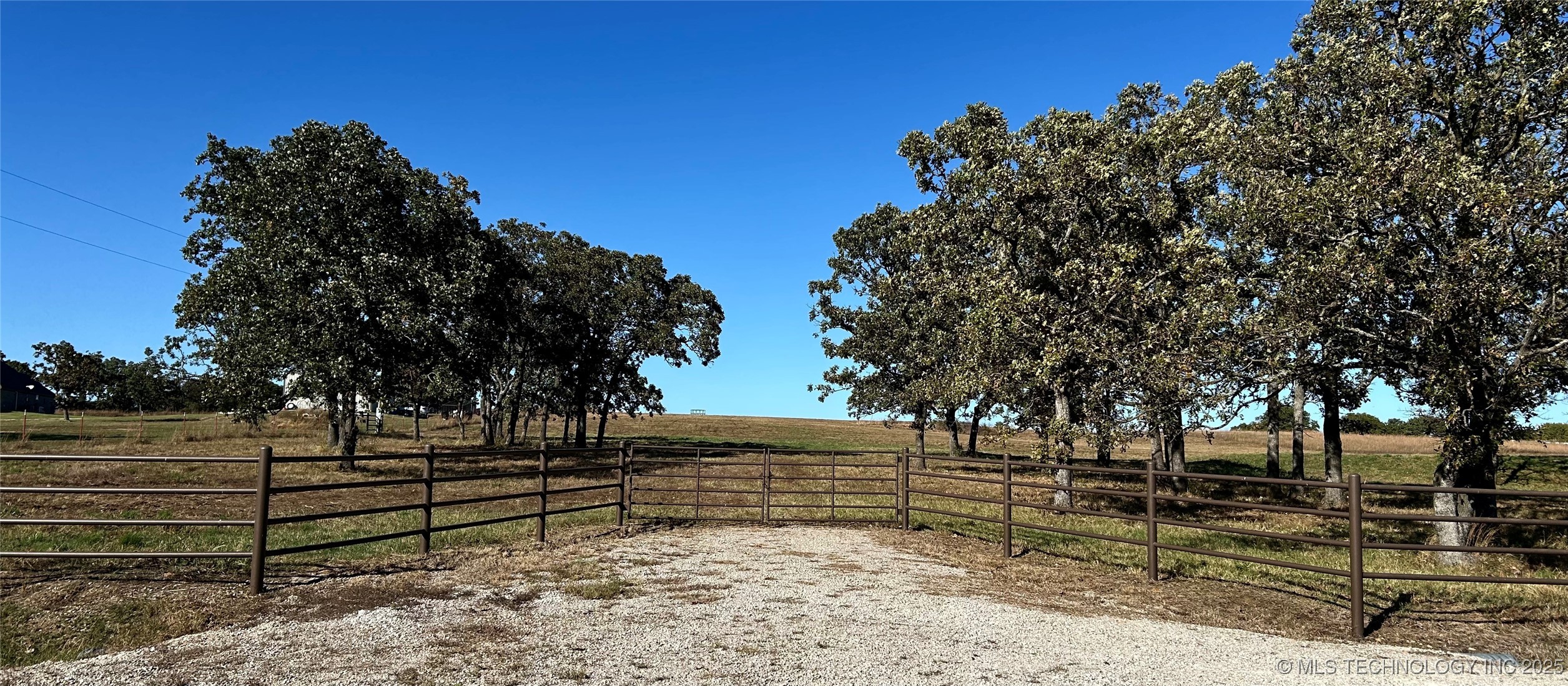 164 County Road 2280 Property Photo 1