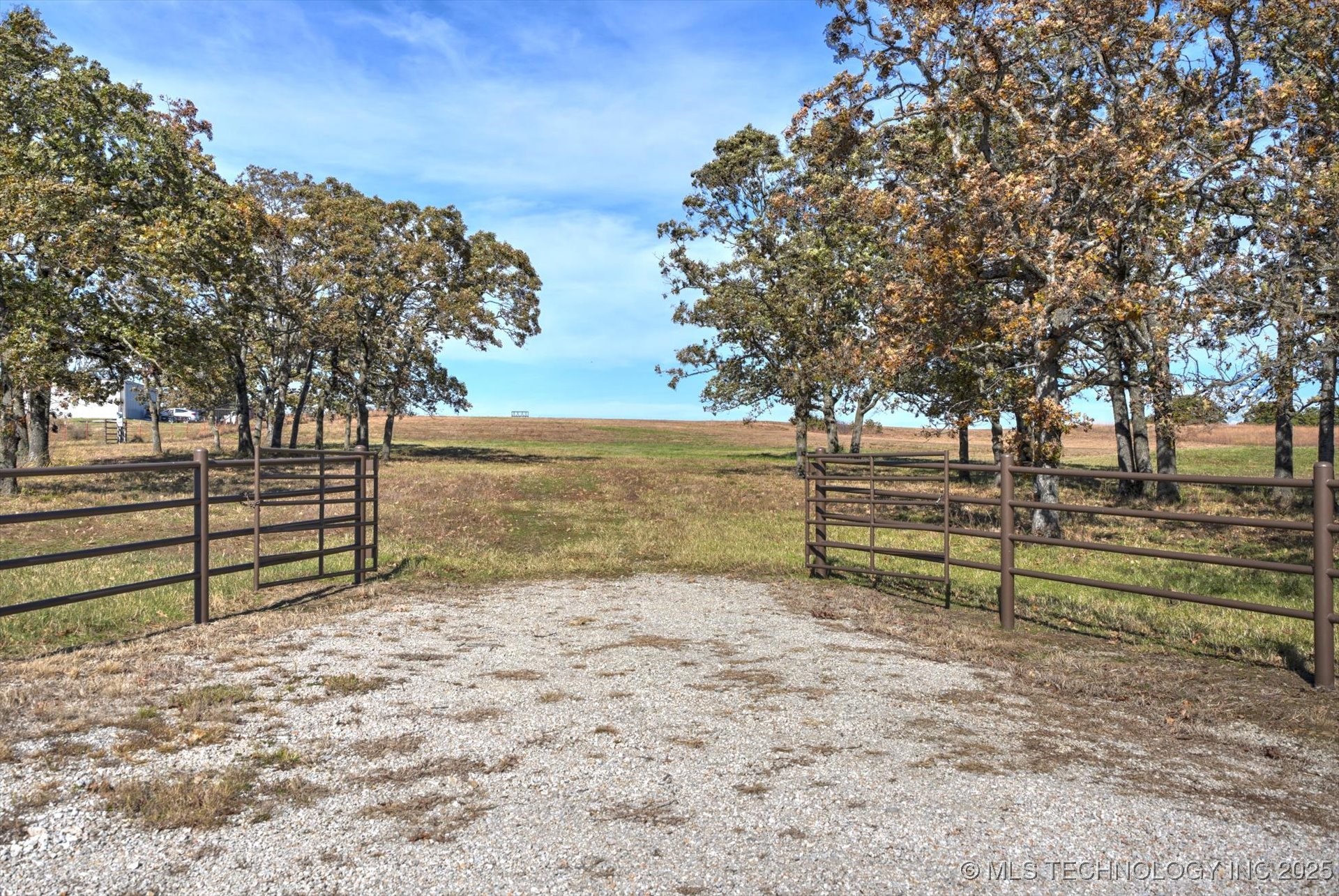 164 County Road 2280 Property Photo 16