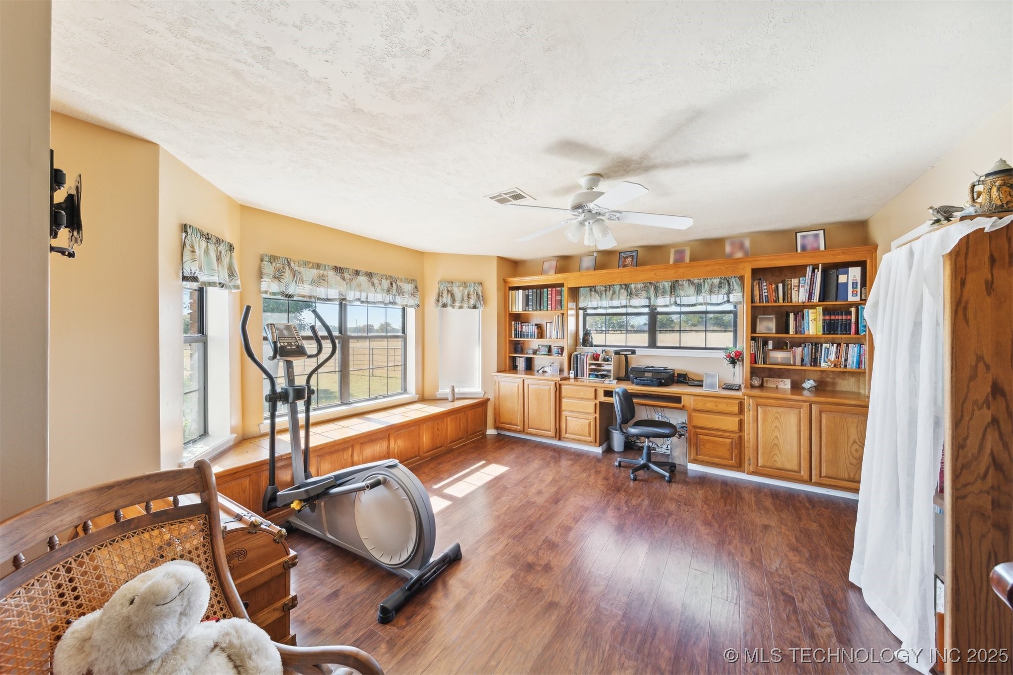 3901 E 440 Road Property Photo 10