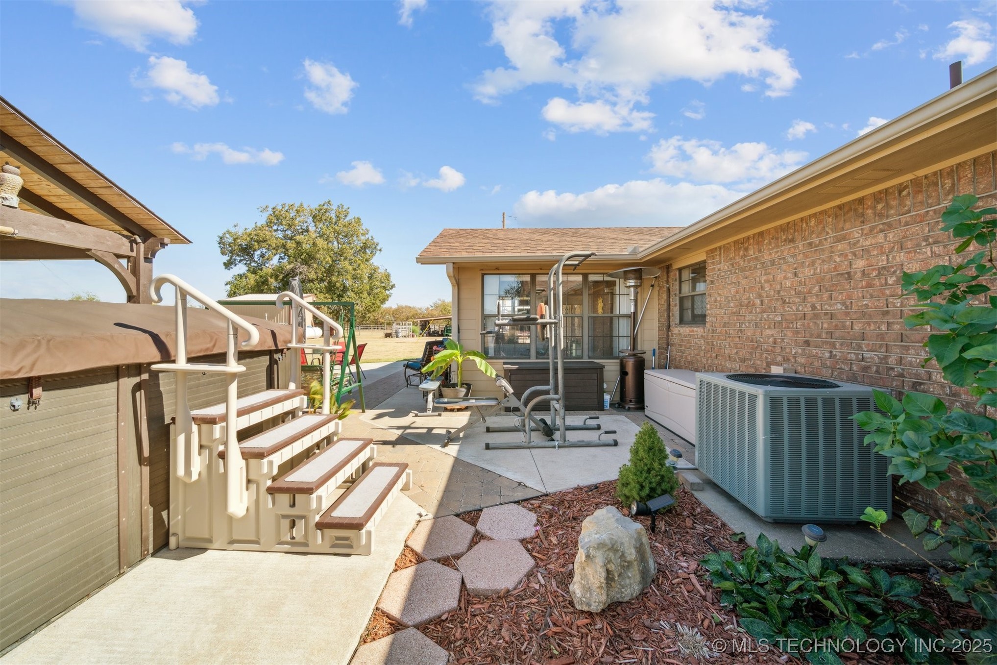 3901 E 440 Road Property Photo 31