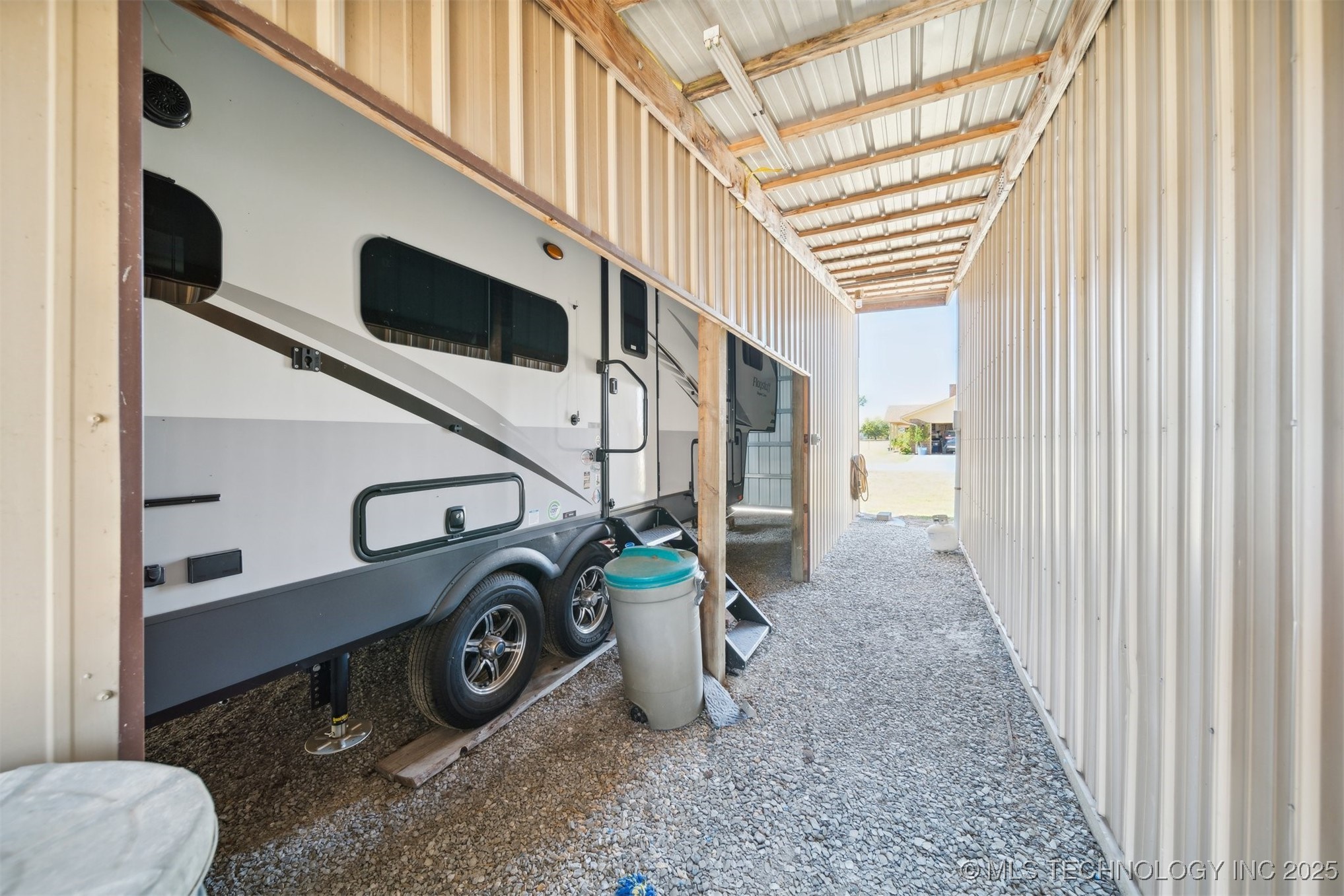 3901 E 440 Road Property Photo 37