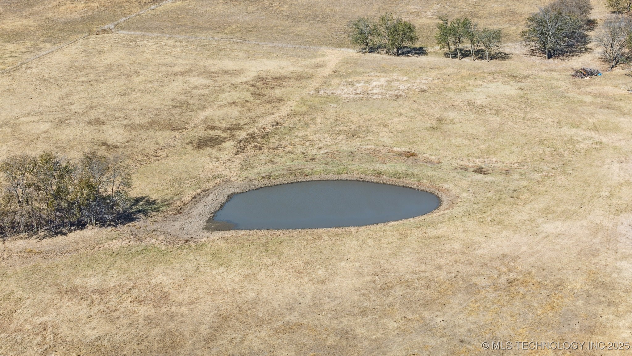 3901 E 440 Road Property Photo 39