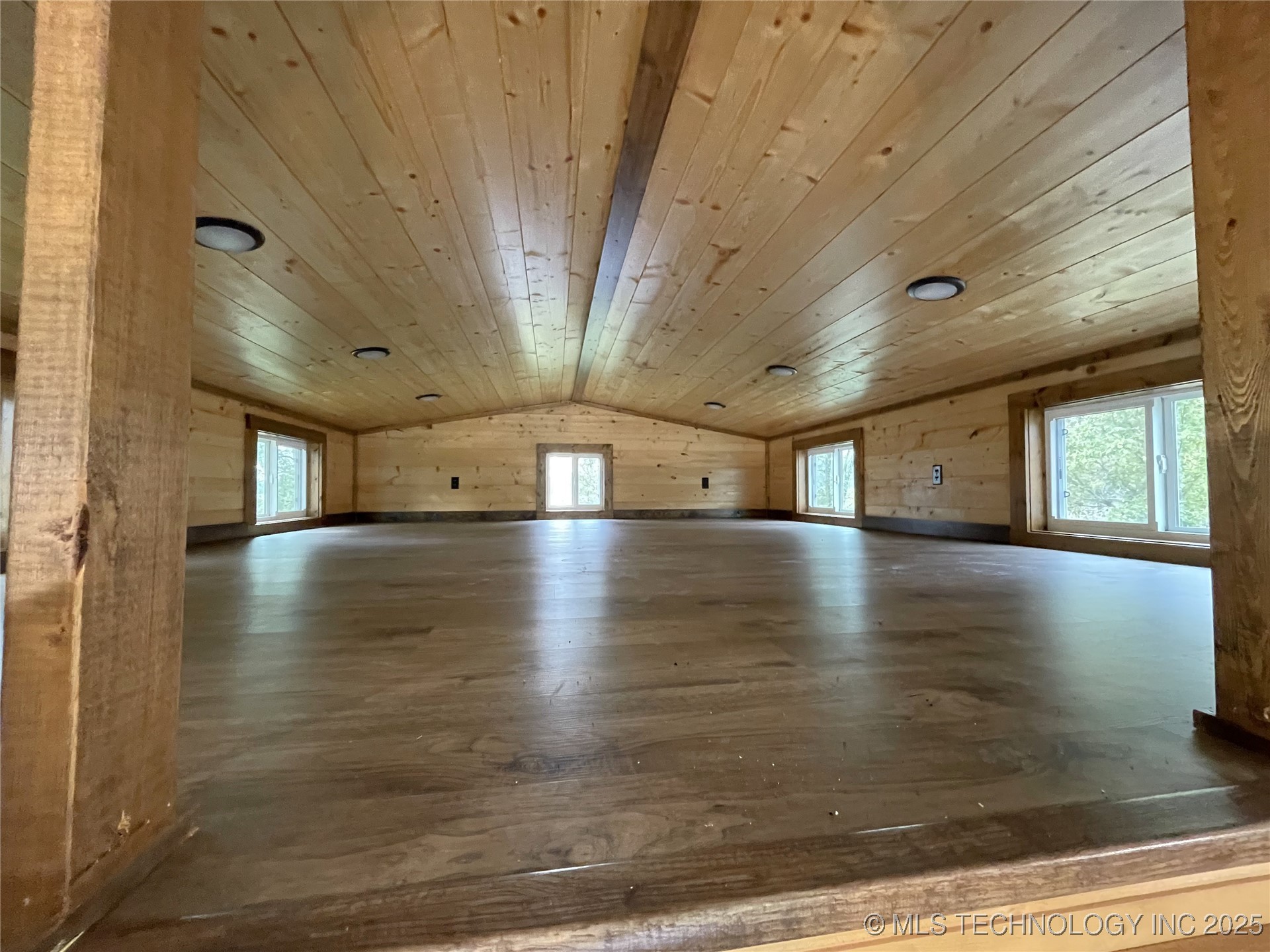 30115 Main Street Property Photo 12