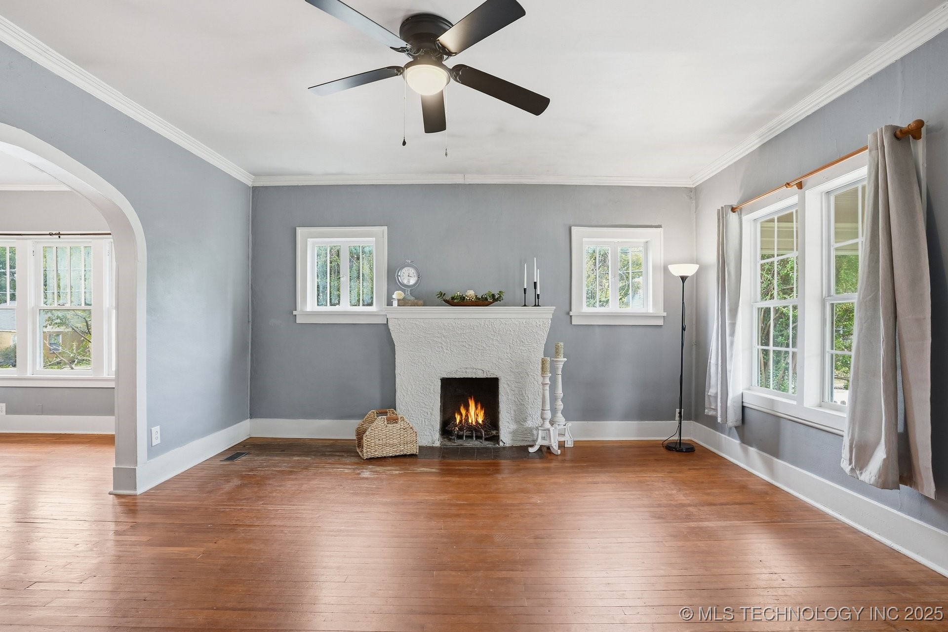 204 S Richmond Avenue Property Photo 4