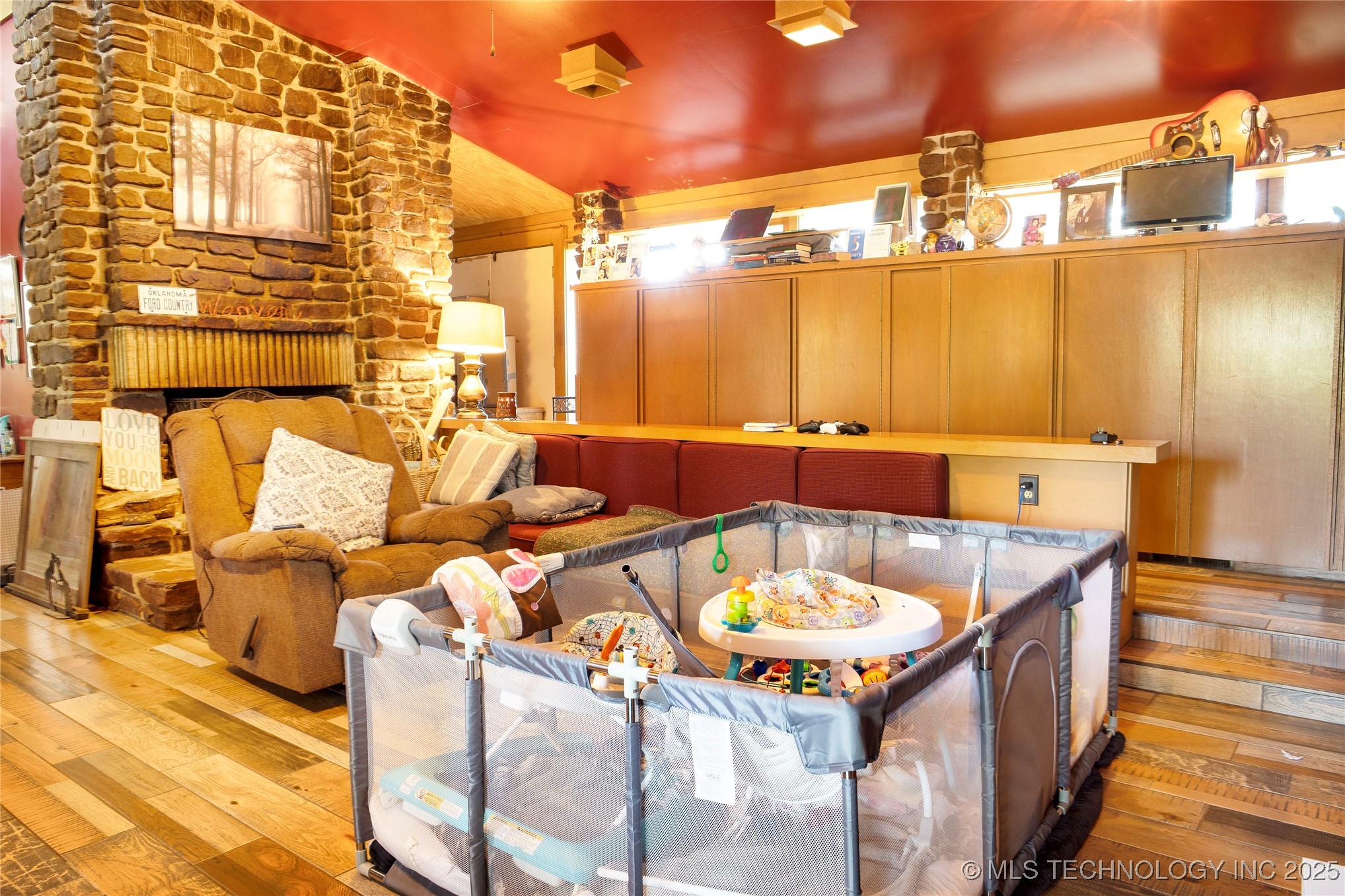 2544664 Property Photo 7