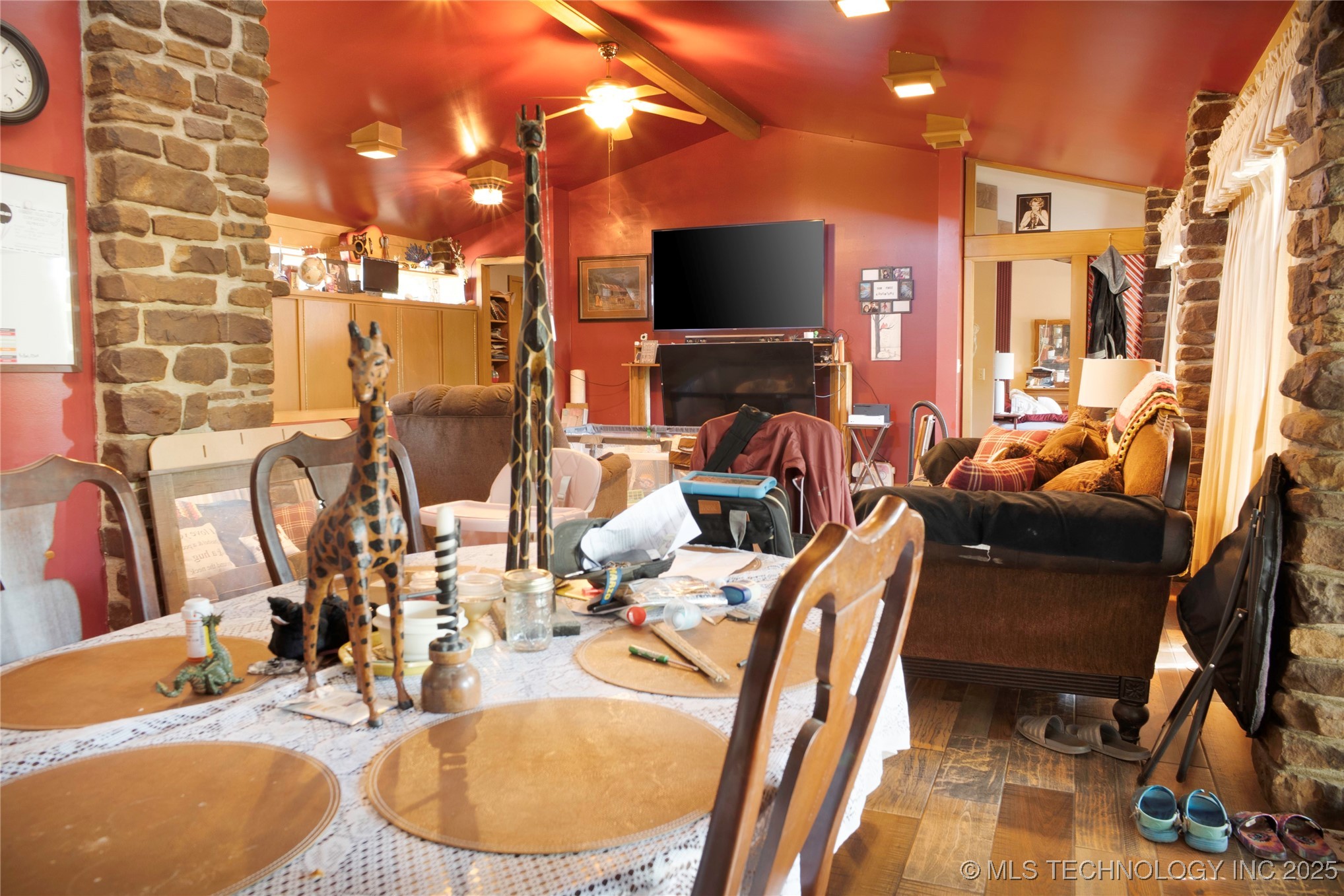 2544664 Property Photo 8