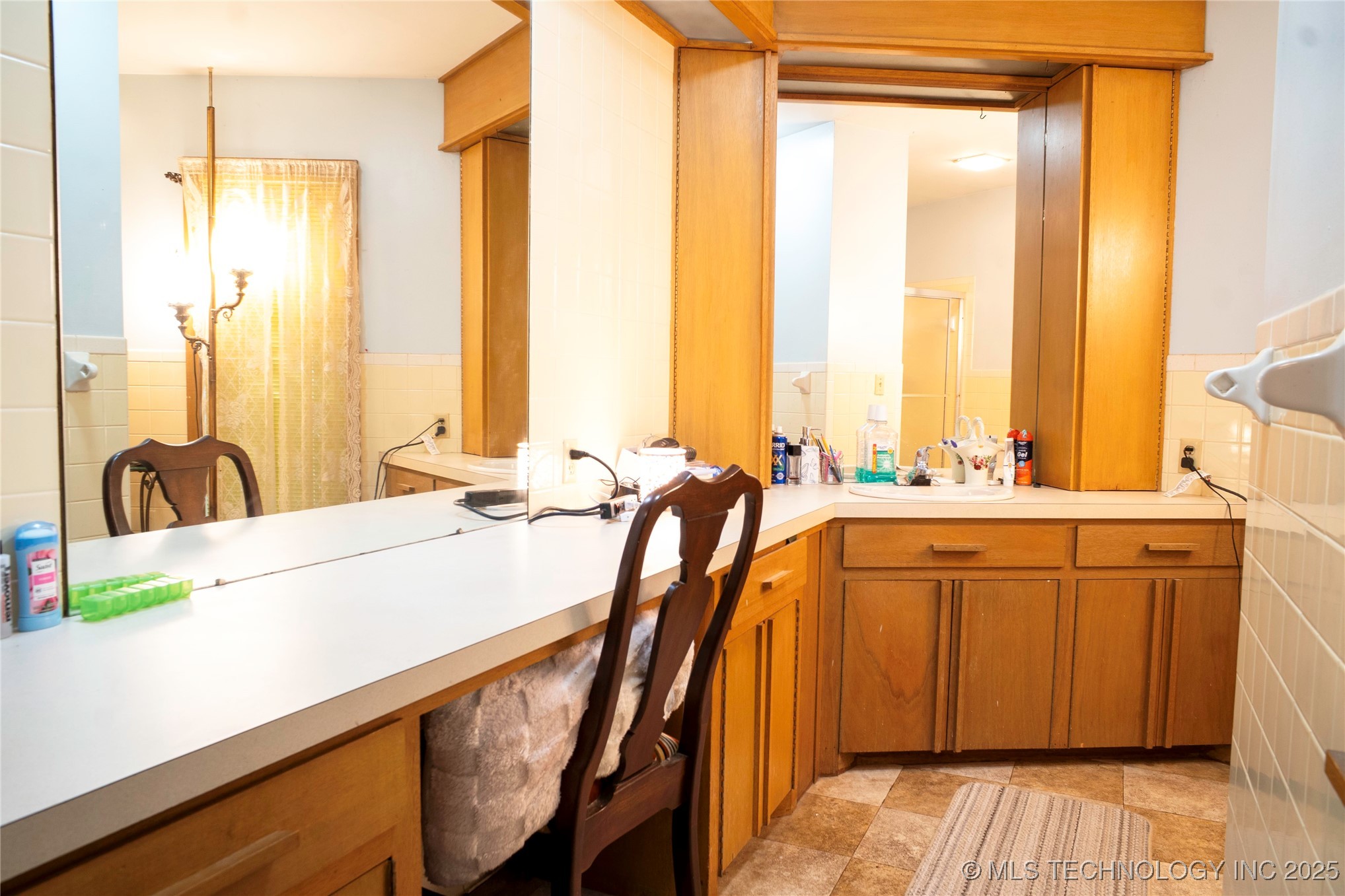 2544664 Property Photo 18