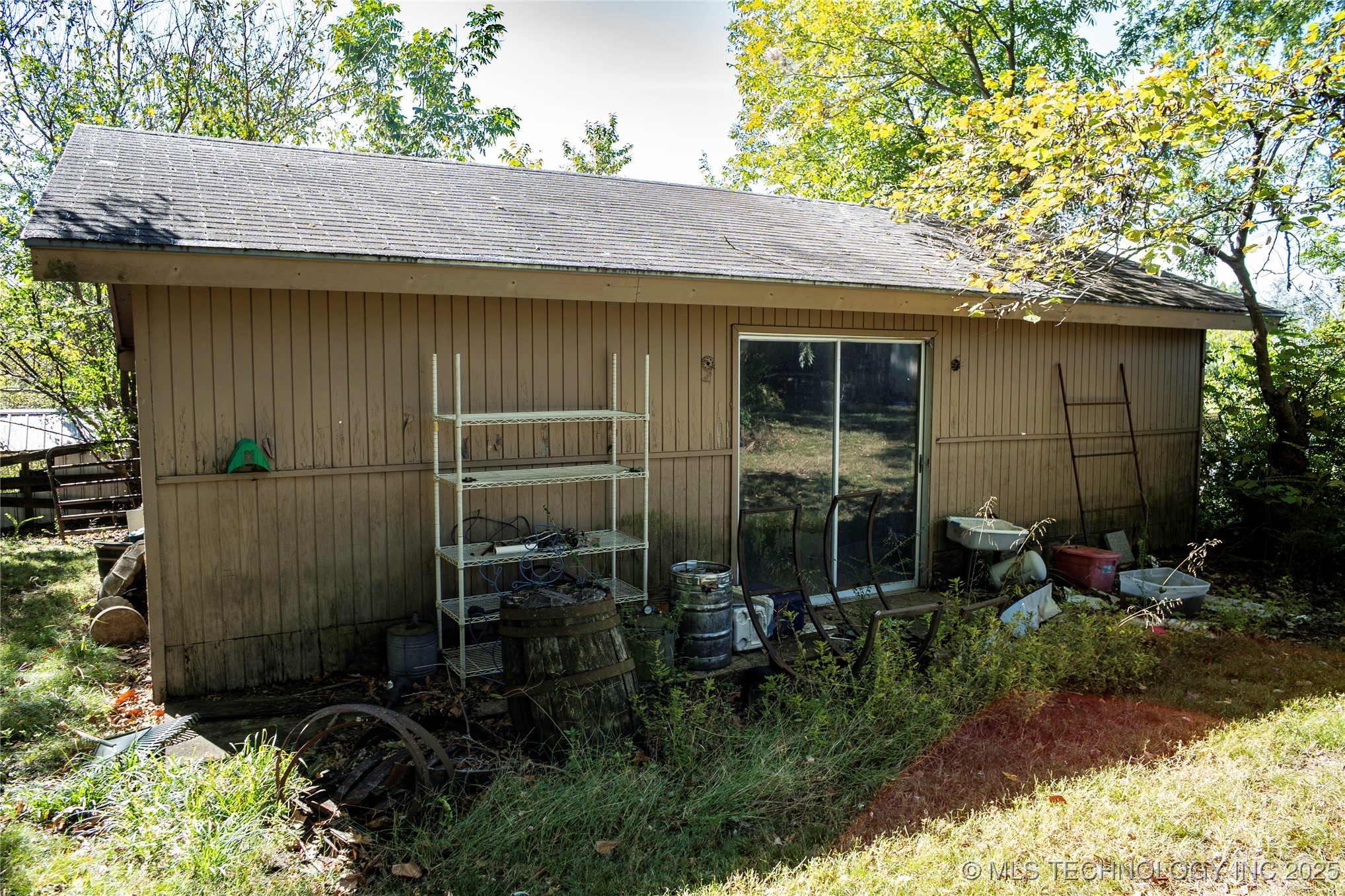 2544664 Property Photo 25