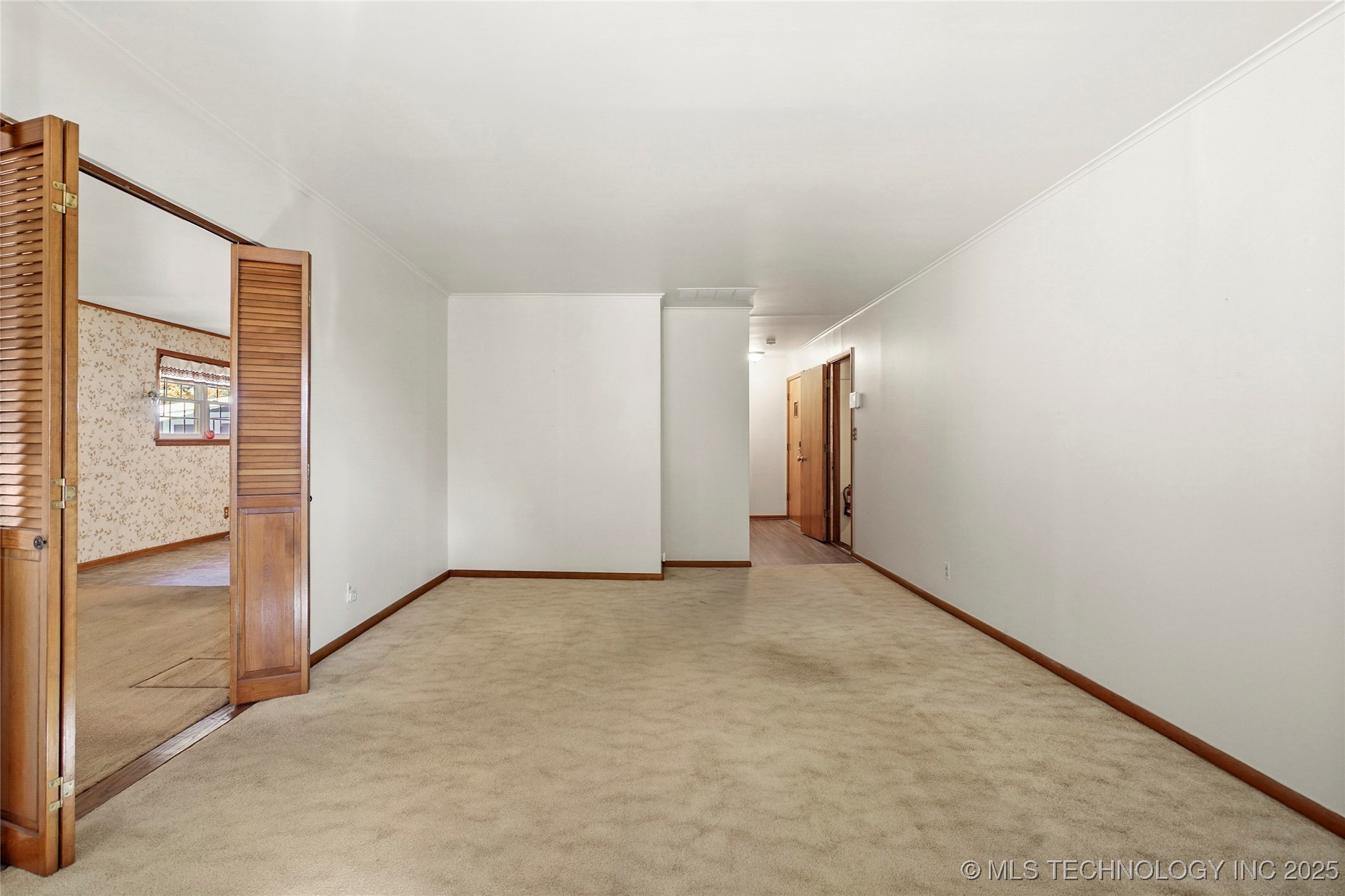 11465 E 4th Place Property Photo 6