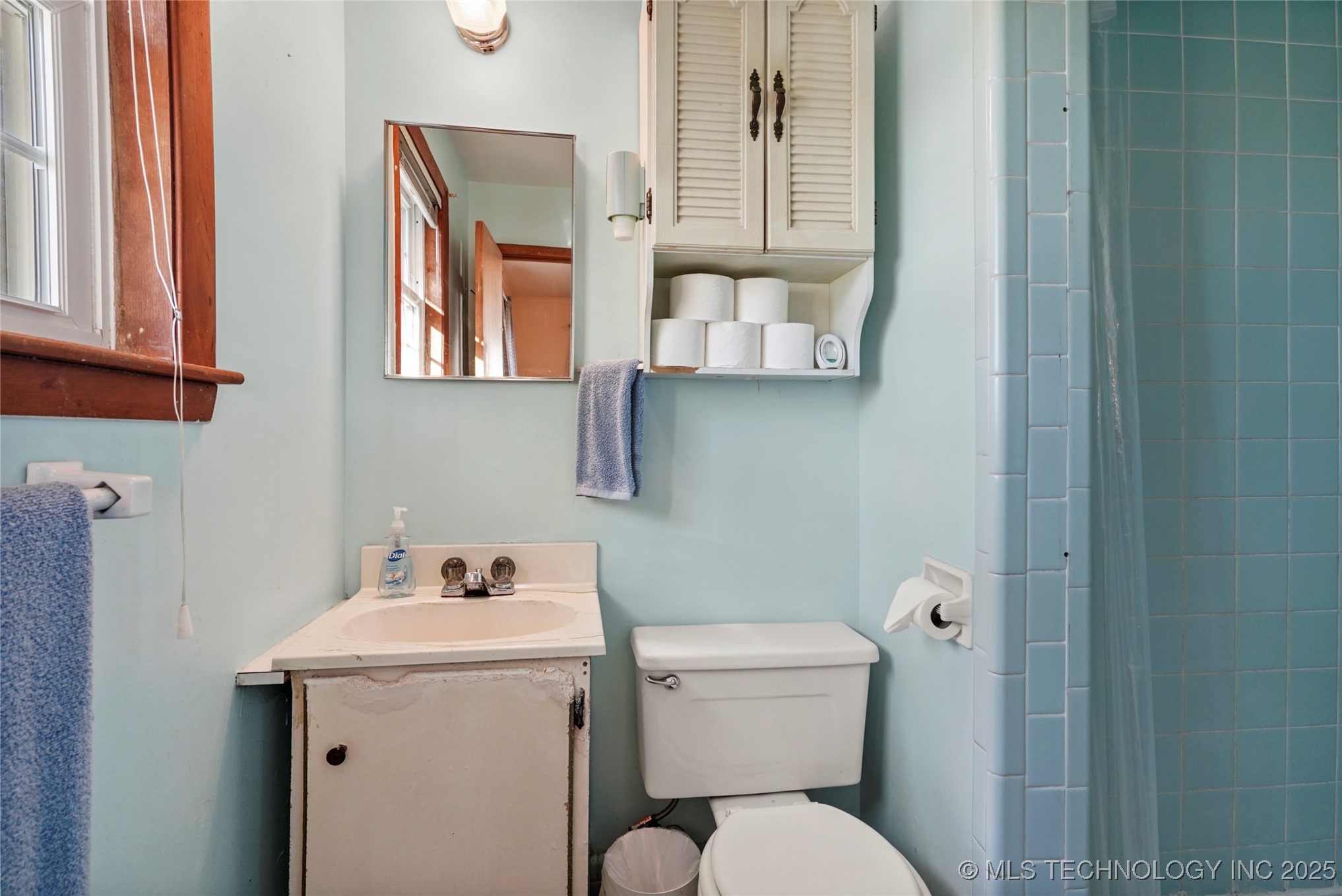 11465 E 4th Place Property Photo 16