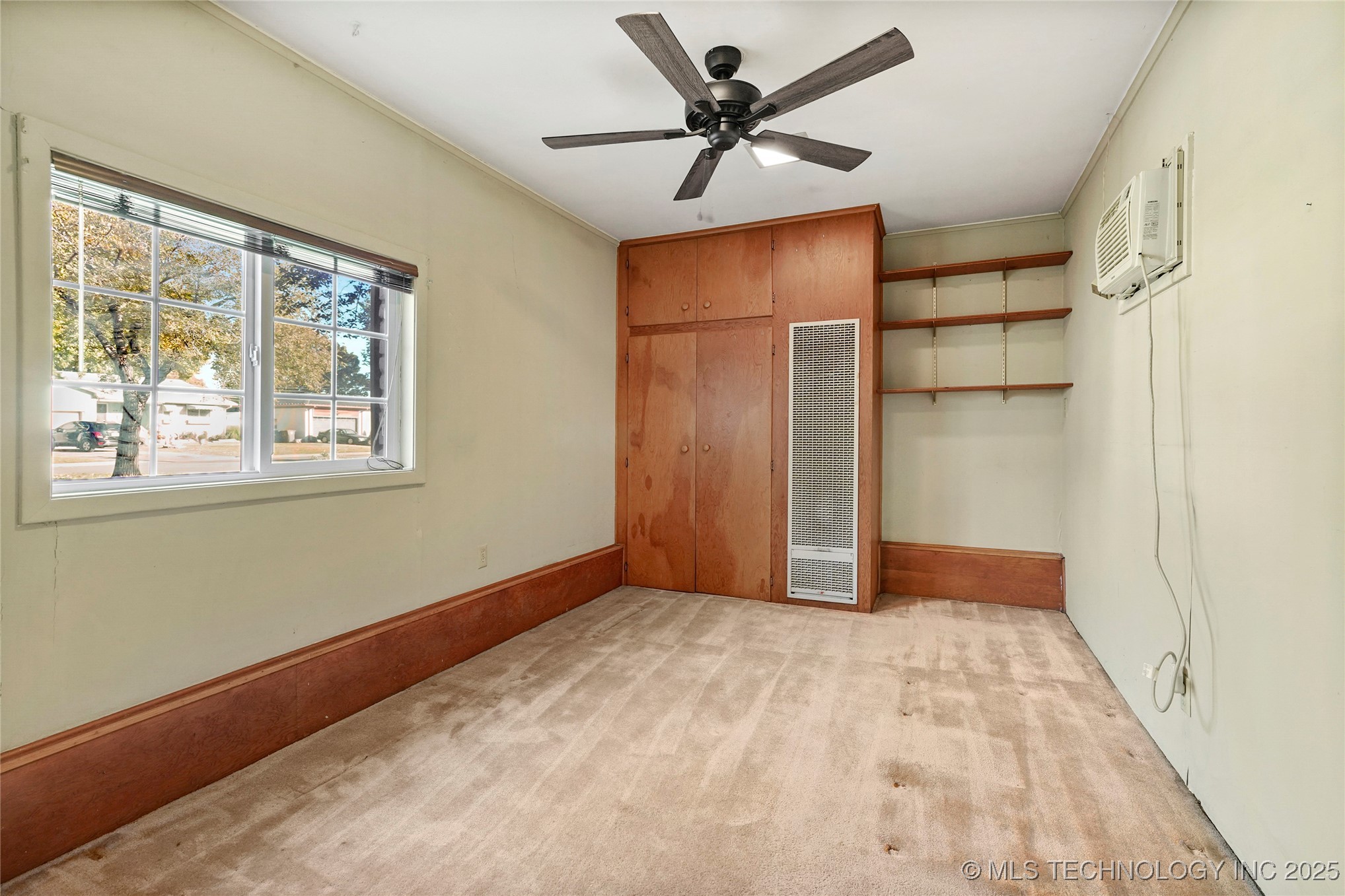 11465 E 4th Place Property Photo 23