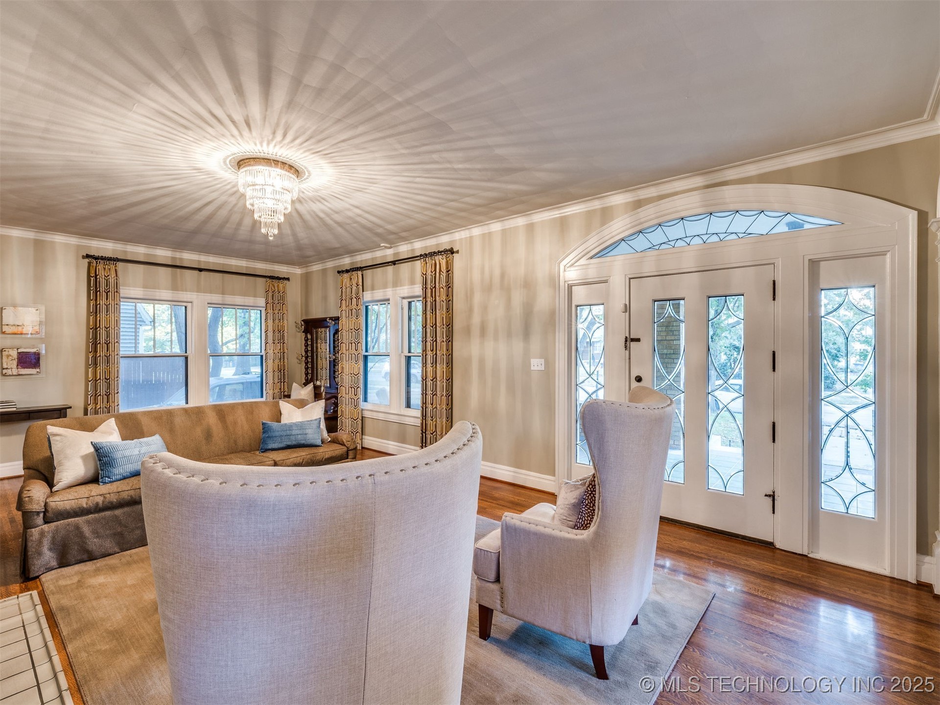 1225 S Owasso Avenue Property Photo 10